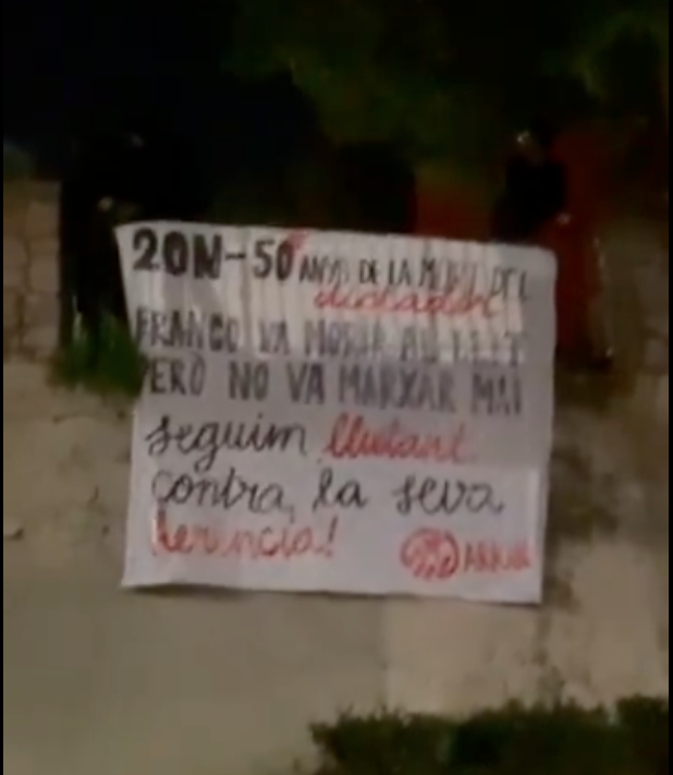 Pancarta a la plaça de Can Quitèria. FOTO: @arranstcugat