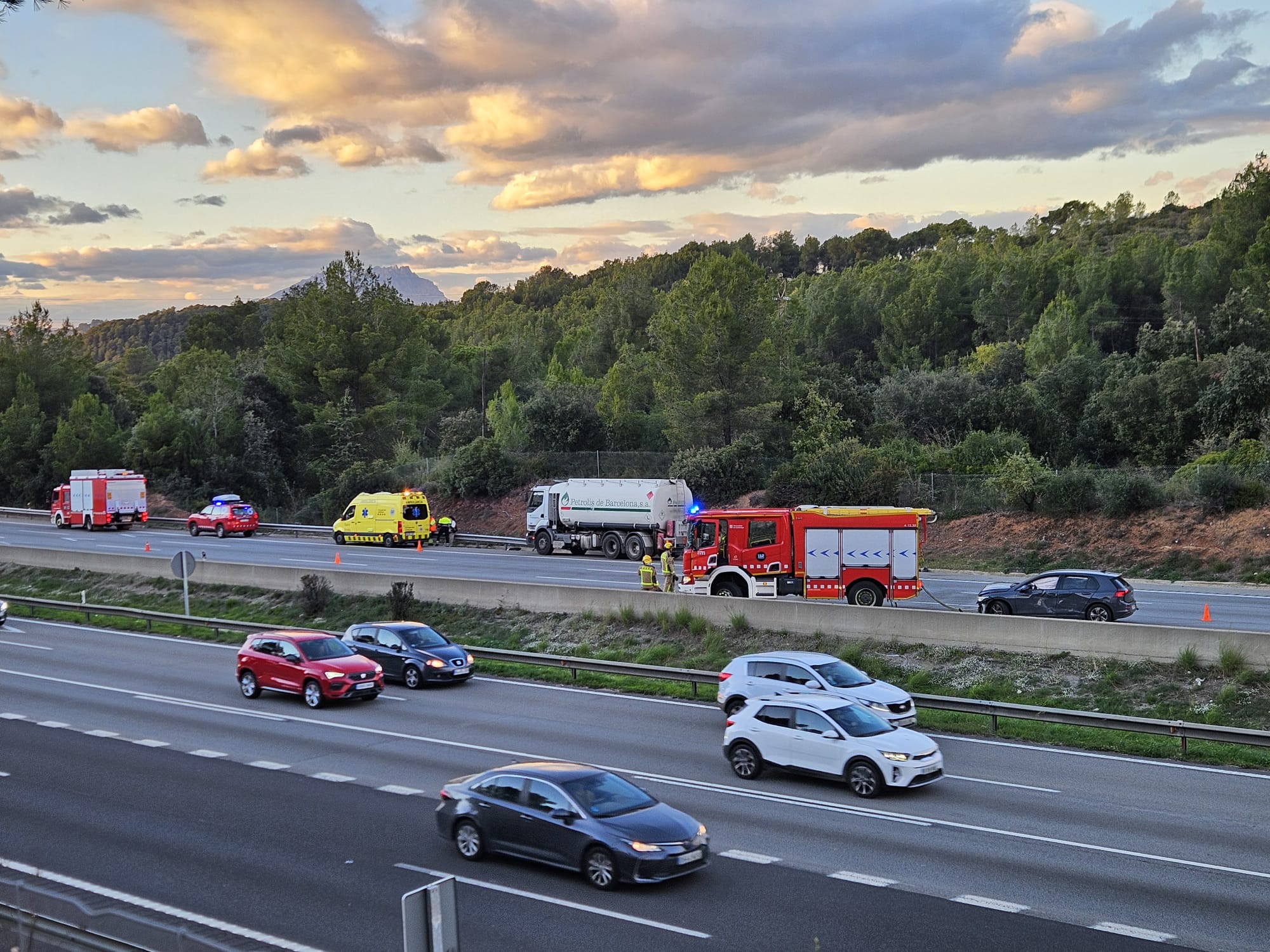 Accident a l'AP-7. FOTO: Cedida