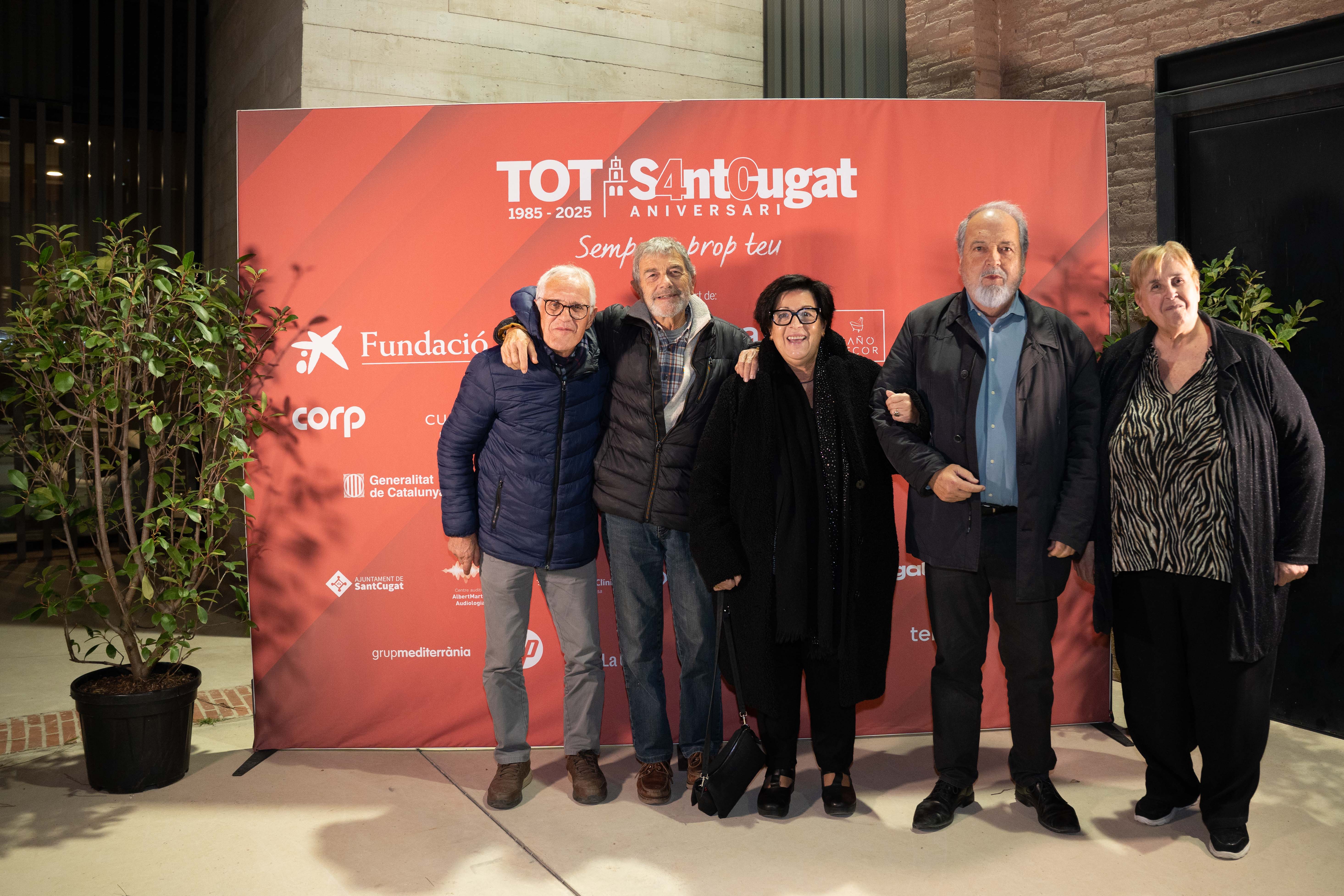 Photocall de l'acte institucional dels 40 anys del TOT Sant Cugat FOTO: Carmen de Olazabal (TOT Sant Cugat)