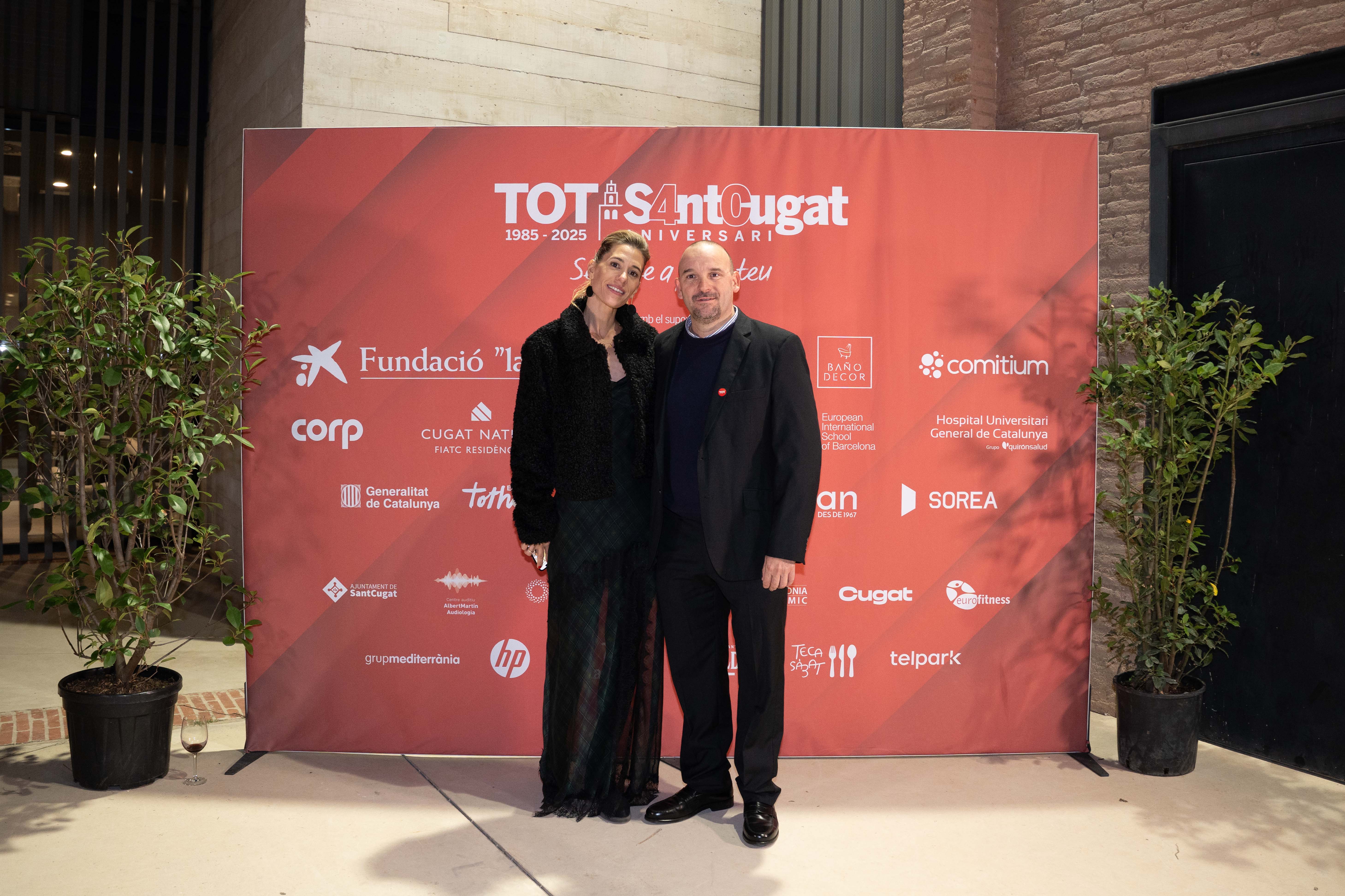 Photocall de l'acte institucional dels 40 anys del TOT Sant Cugat FOTO: Carmen de Olazabal (TOT Sant Cugat)