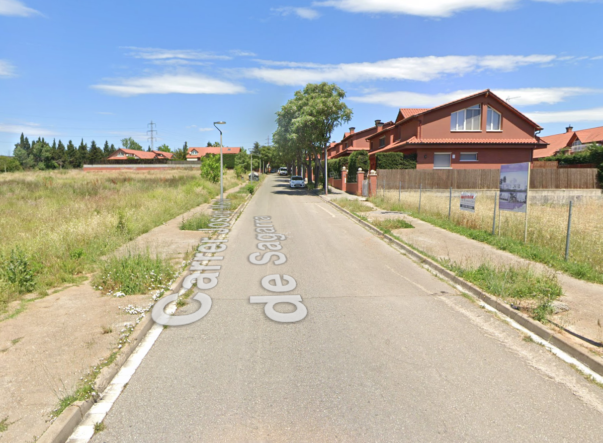 Carrer de Josep Maria de Sagarra a Mira-sol (Sant Cugat) FOTO: Google Maps