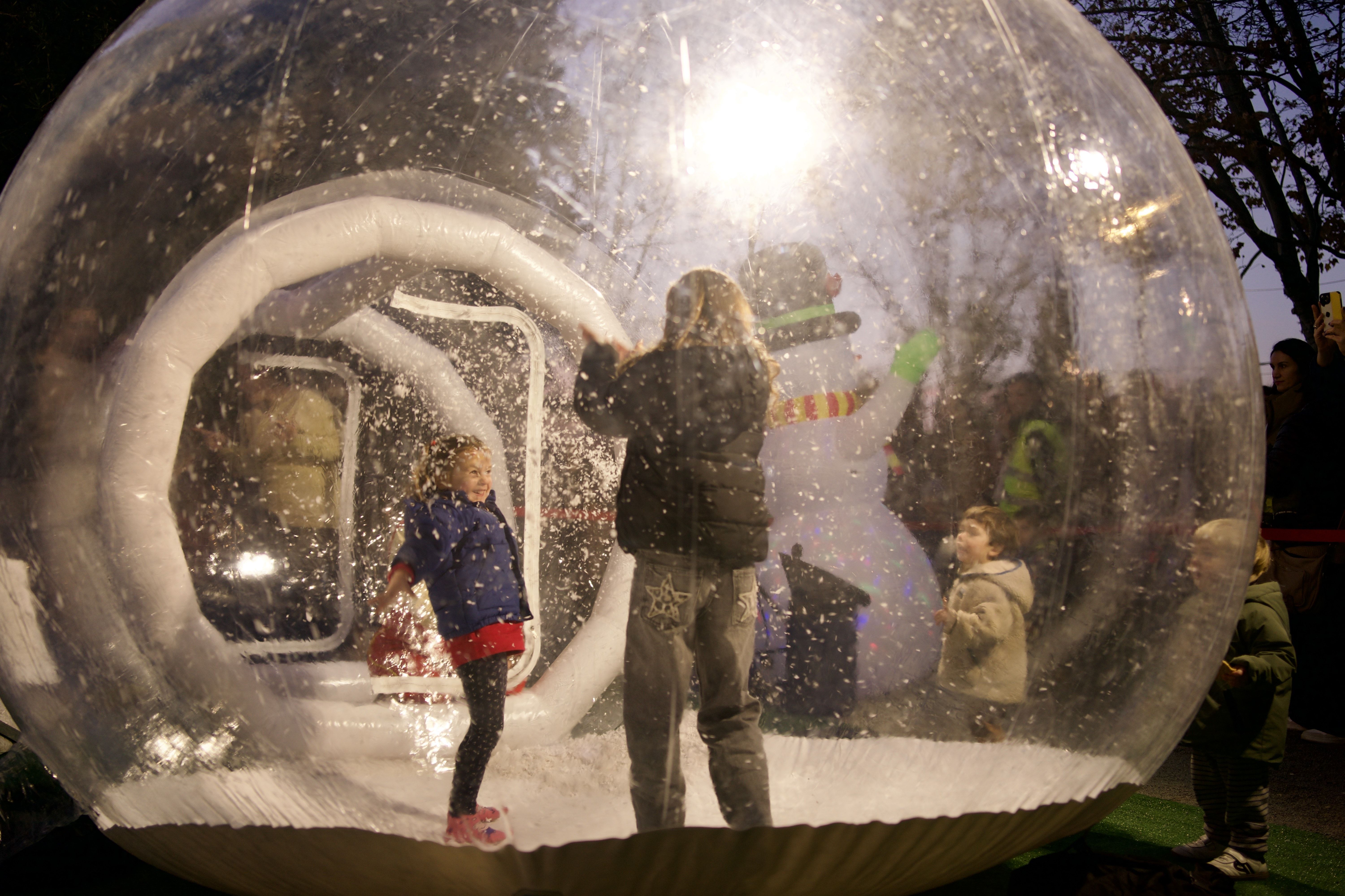 Encesa de llums de Nadal a Valldoreix 2025. FOTO: Mireia Comas (TOT Sant Cugat)