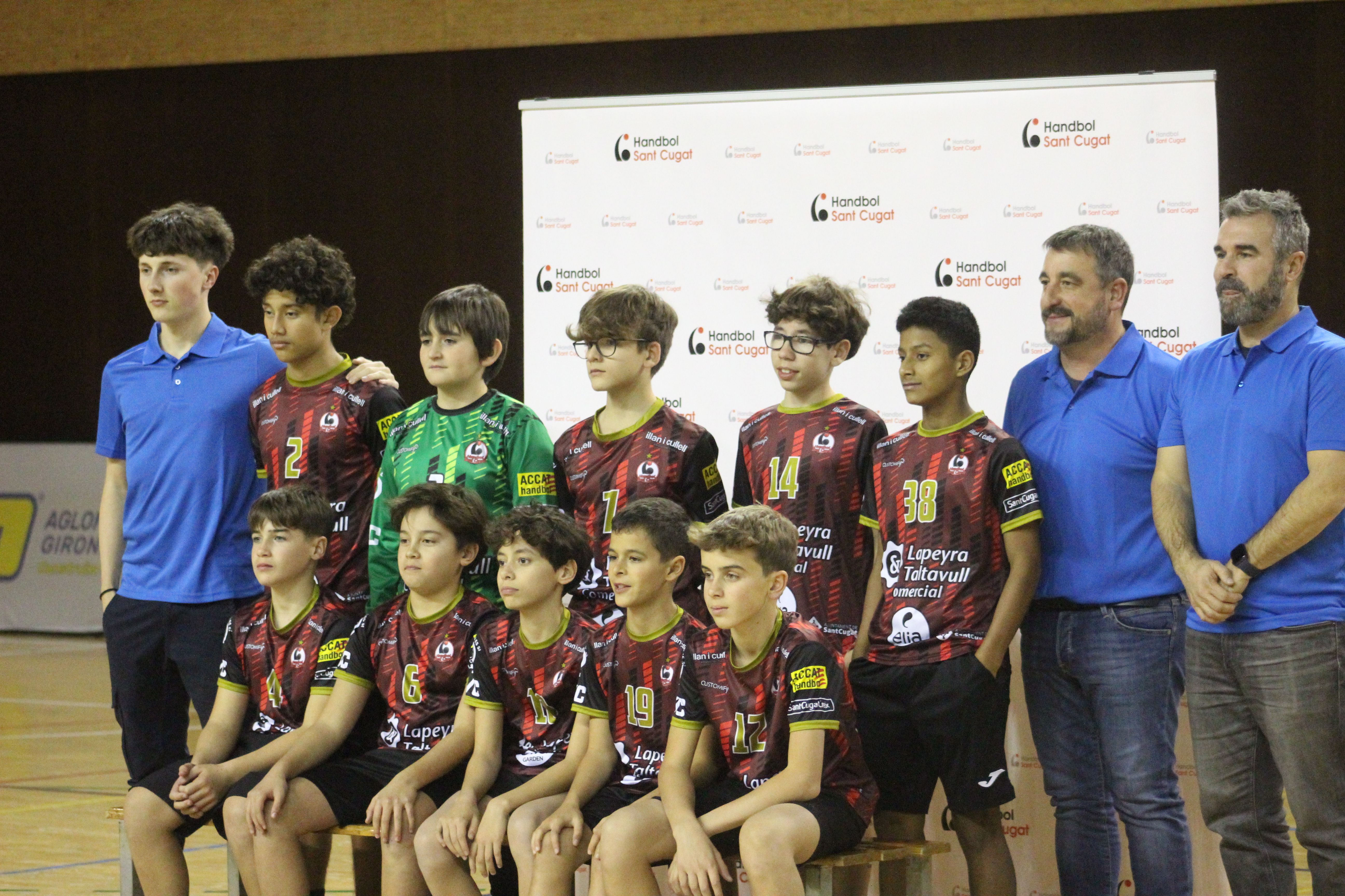 Presentació d'equips del Club Handbol Sant Cugat. FOTO: Handbol Sant Cugat