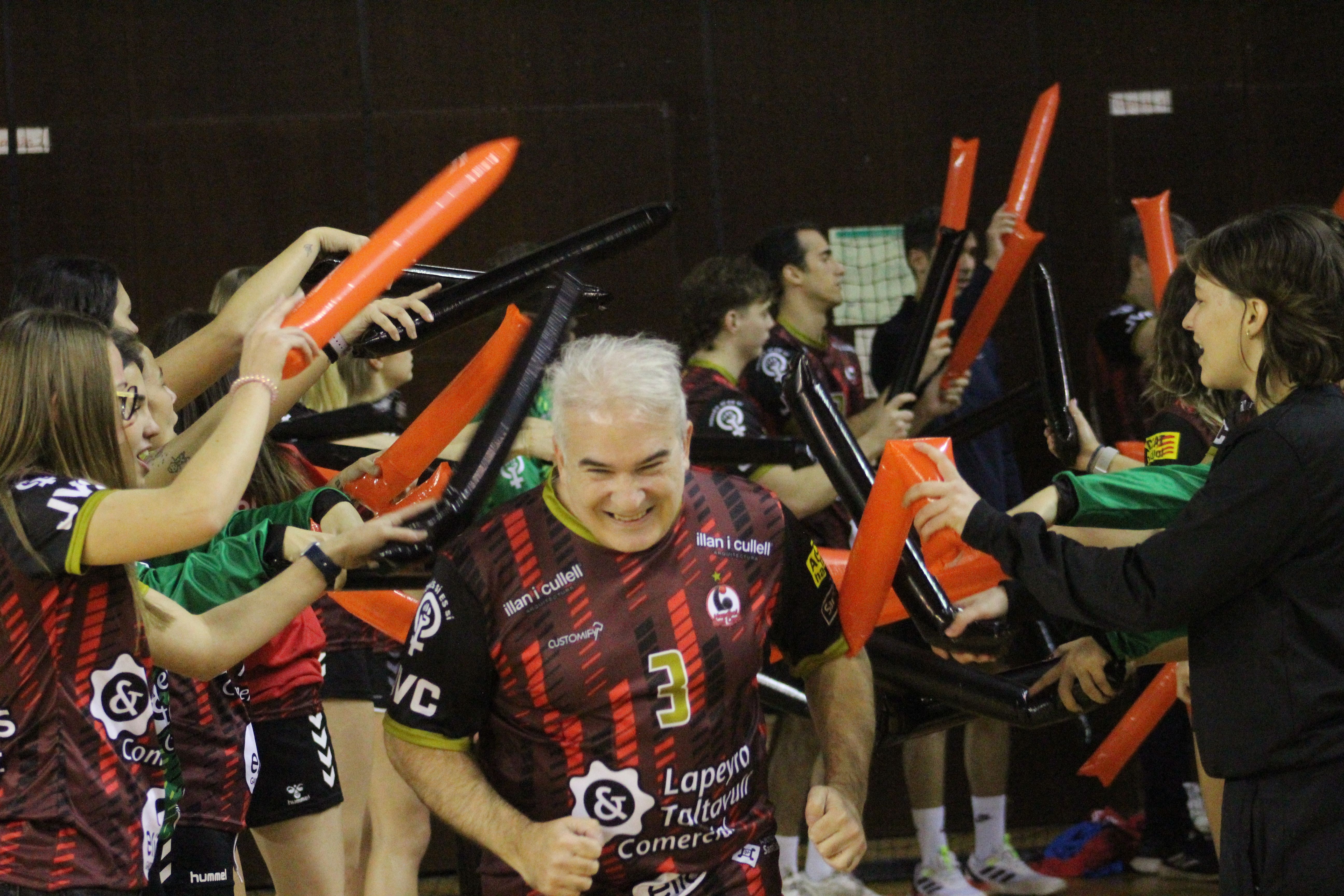 Presentació d'equips del Club Handbol Sant Cugat. FOTO: Handbol Sant Cugat