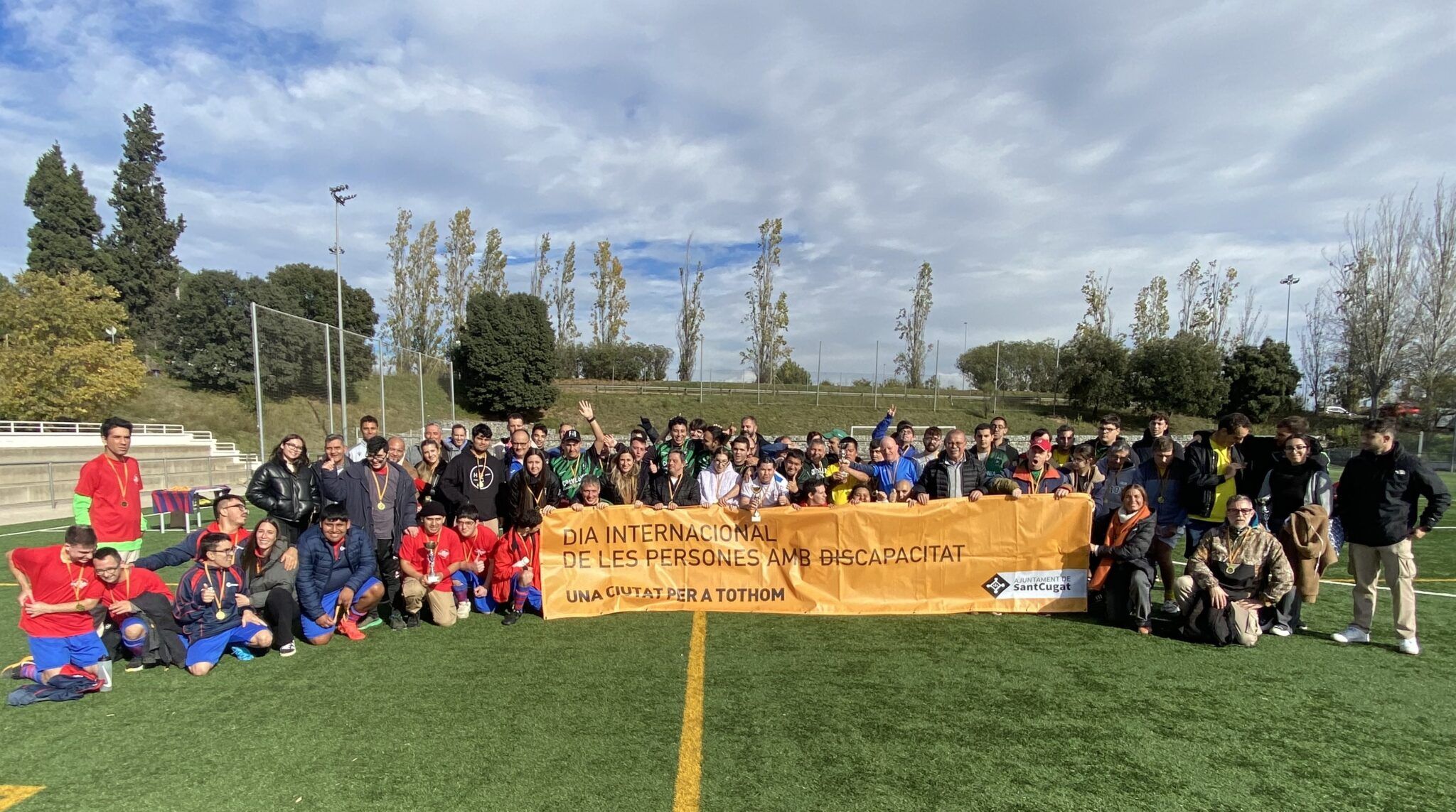 Més d'una setantena de persones participen al Torneig de Futbol 7 de Capacitats Diverses. FOTO: Penya Blaugrana Sant Cugat