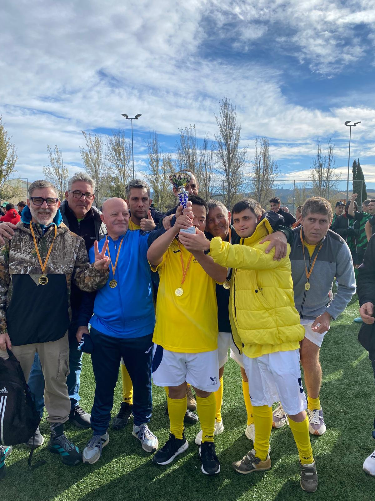 Més d'una setantena de jugadors participen al Torneig de Futbol 7 de Capacitats Diverses
