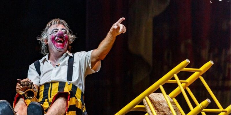 El petit Circ Cric “Què Bèstia!”