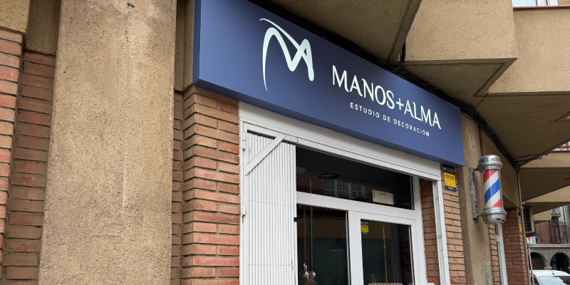 Façana de 'Manos + Alma Estudio de decoración. FOTO: TOT