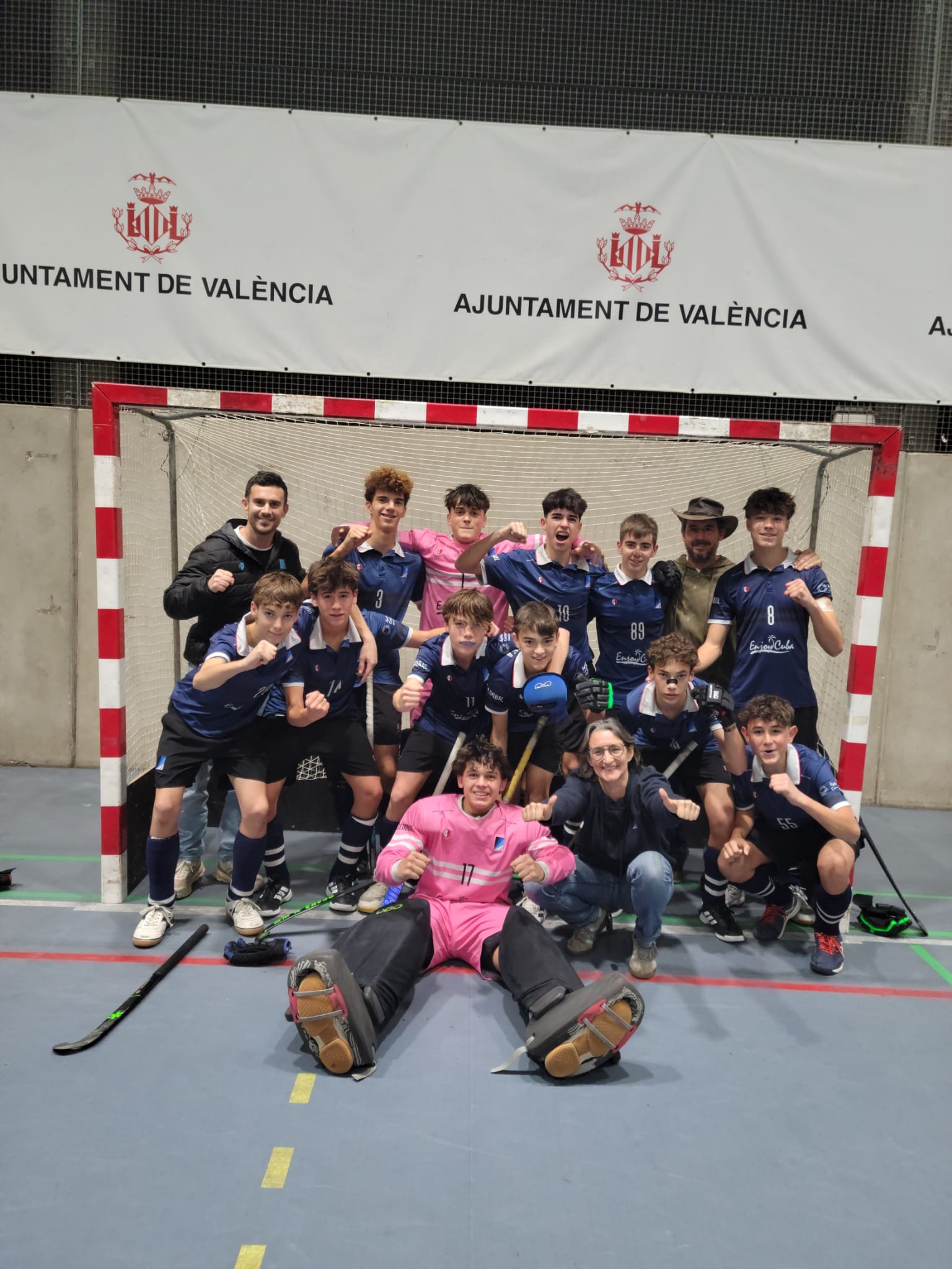 El cadet masculí d'hoquei sala del Junior FC en la fase de sectors del Campionat d'Espanya. FOTO: Cedida