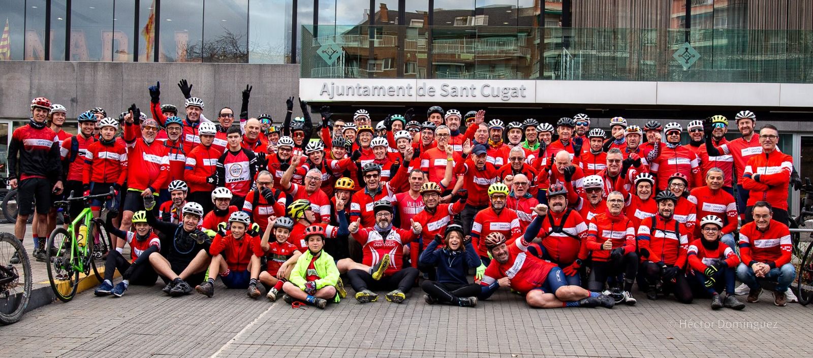 Foto de família de la Unió Ciclista. FOTO: Unió Ciclista Sant Cugat