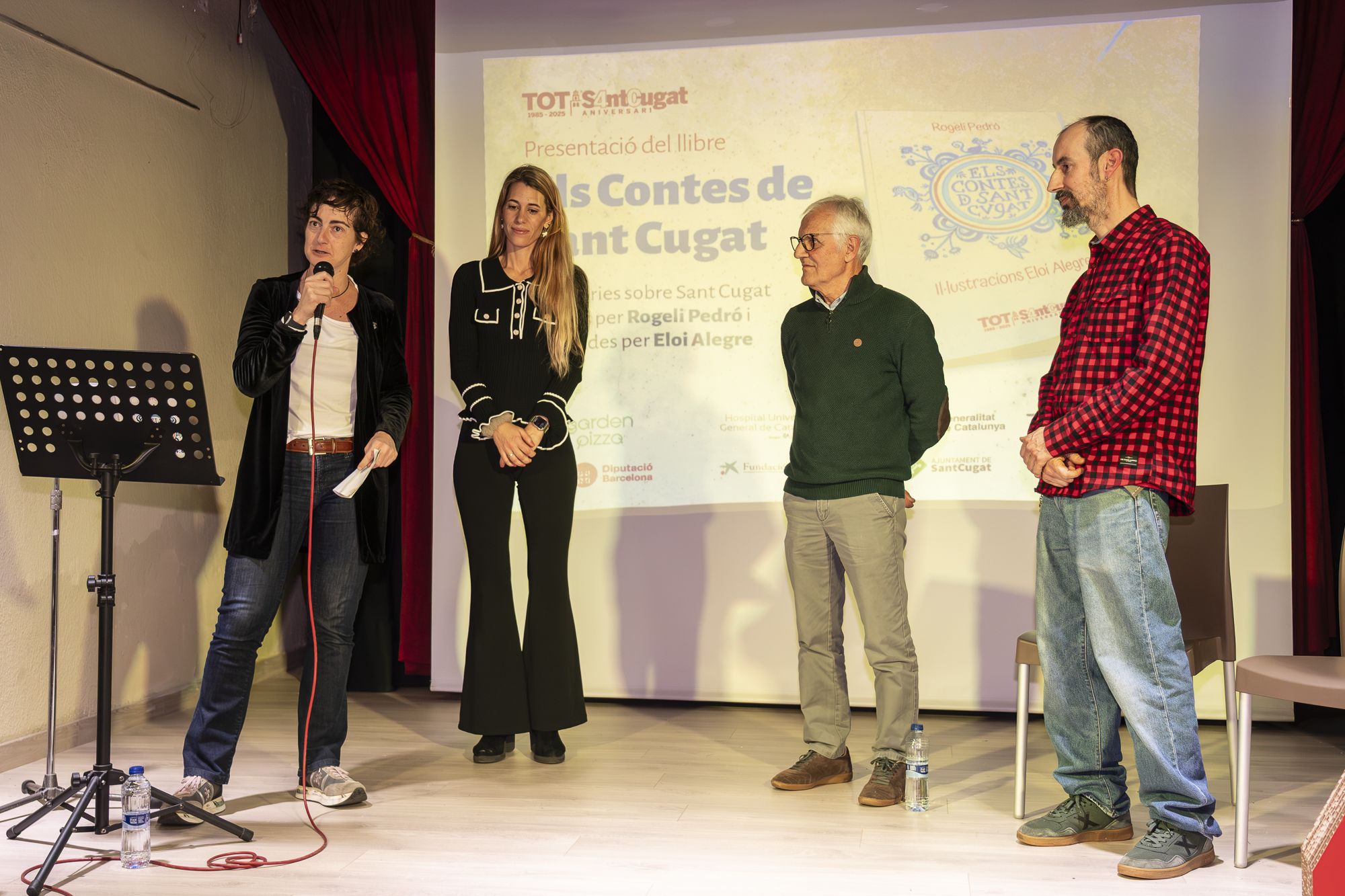 Presentació del llibre de contes infantils del 40è aniversari del TOT Sant Cugat. FOTO: Mireia Comas (TOT Sant Cugat)