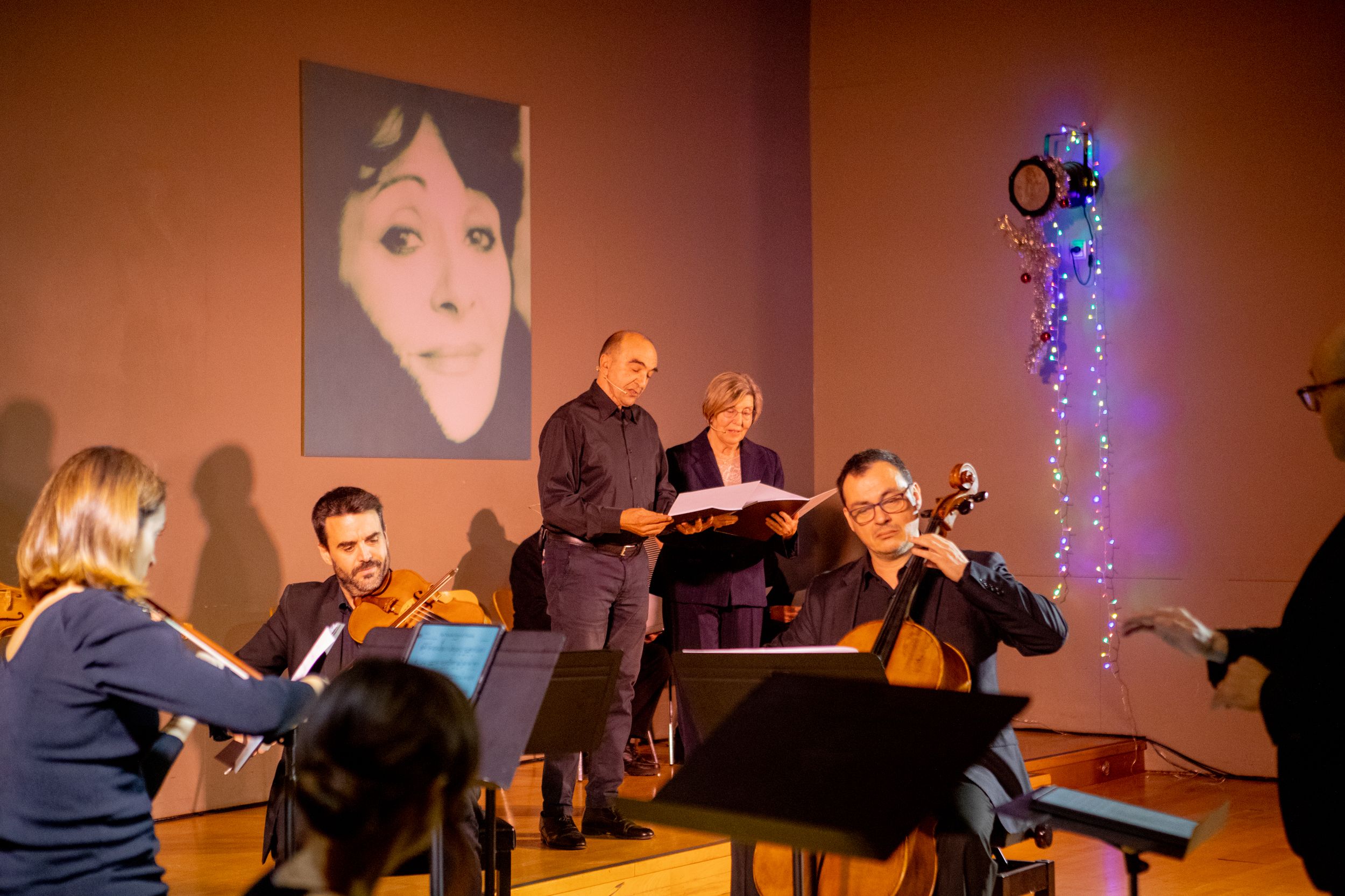 Per Nadal fem el Poema.  FOTO: Joana Arribas (TOT Sant Cugat)