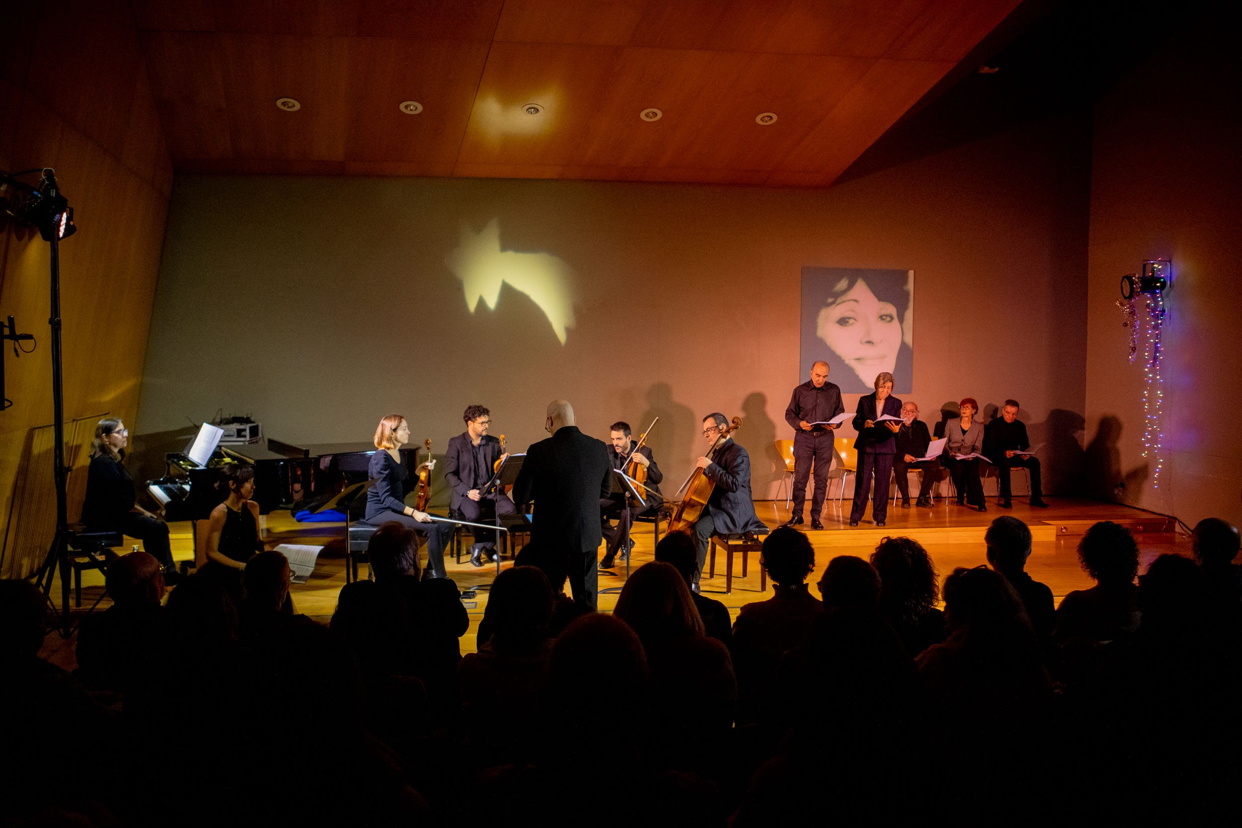 Per Nadal fem el Poema.  FOTO: Joana Arribas (TOT Sant Cugat)