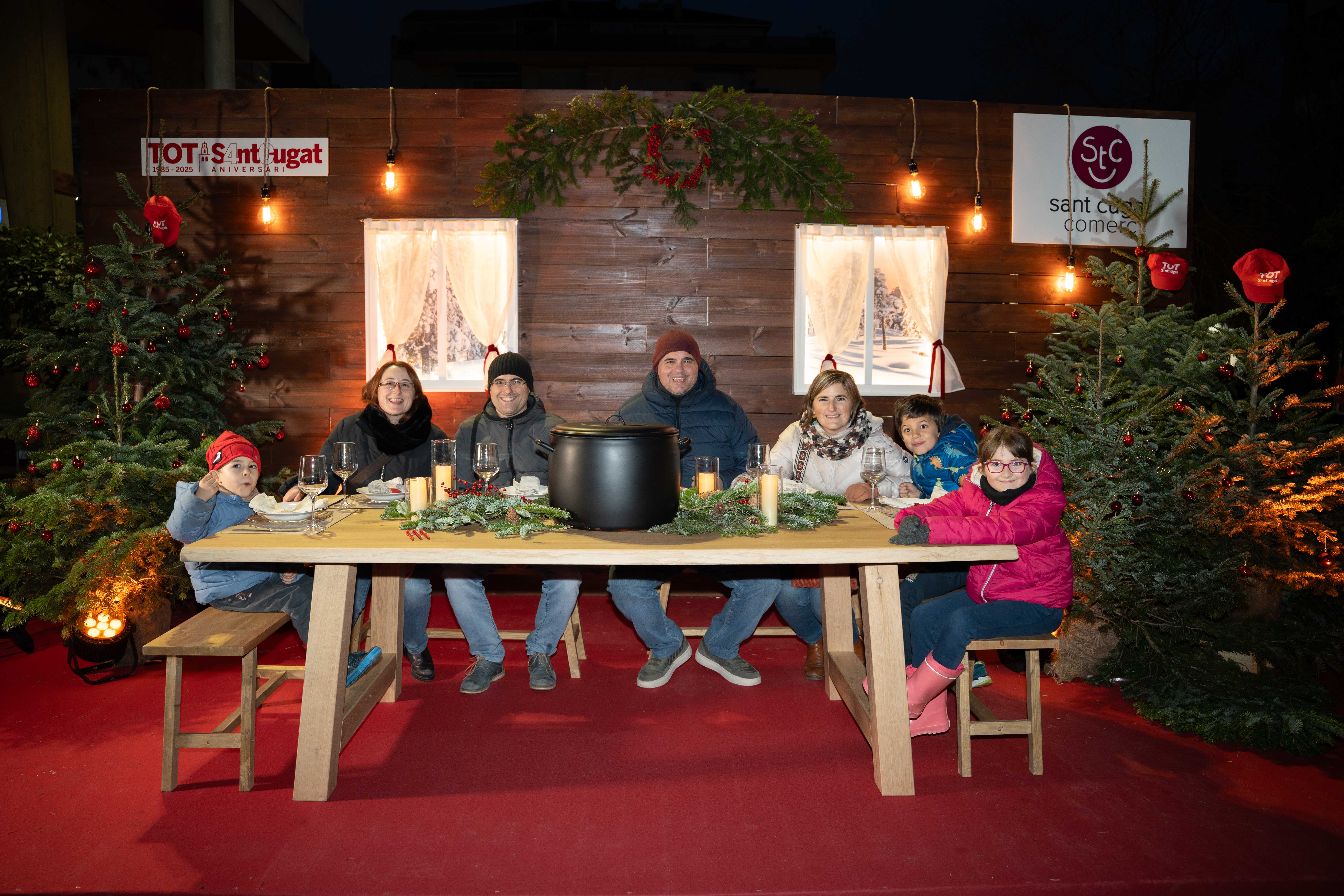 La taula per compartir els somnis FOTO: Carme de Olazábal