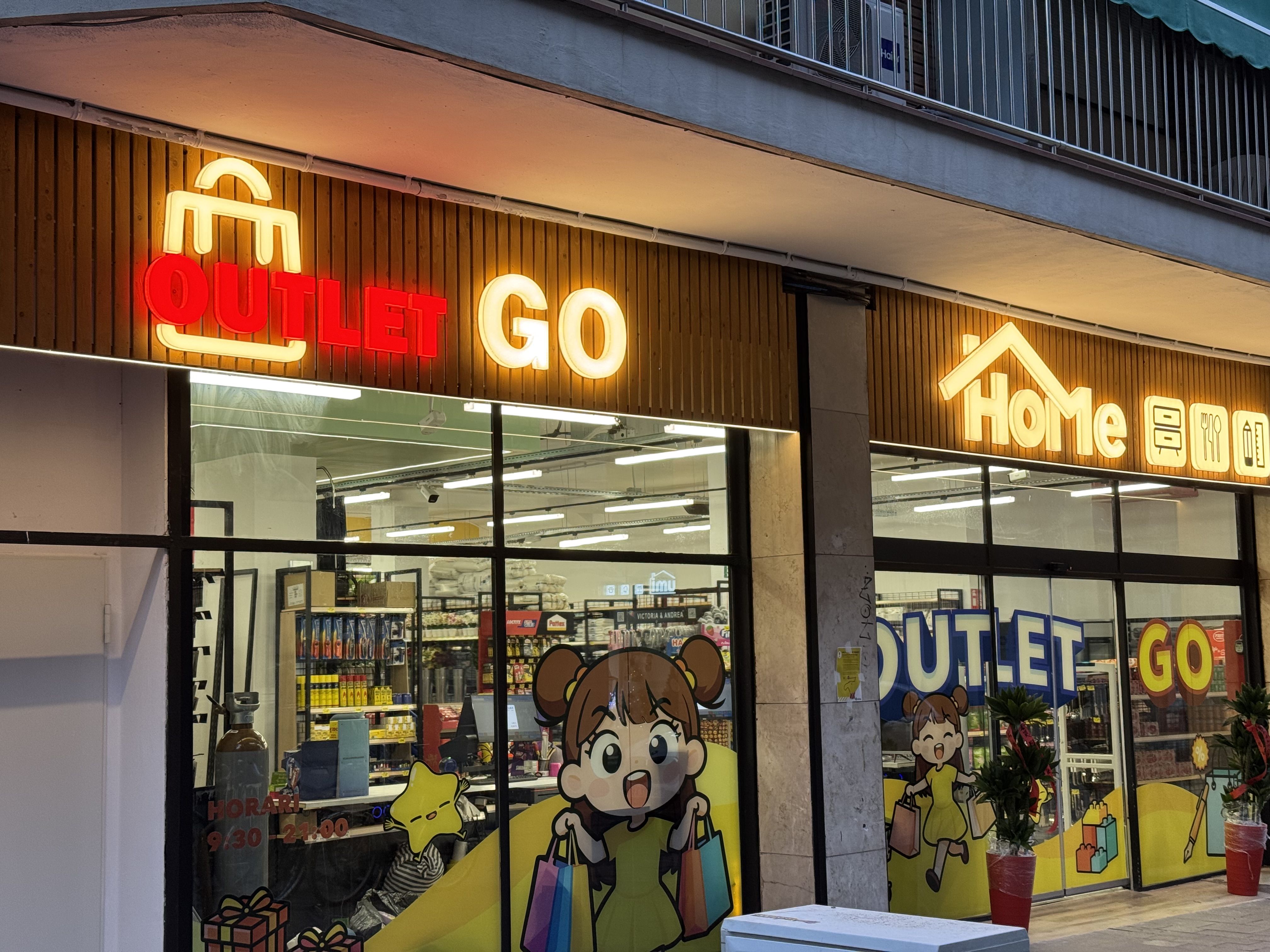 L'Outlet Go Home a l'avinguda Cerdanyola. FOTO: TOT Sant Cugat