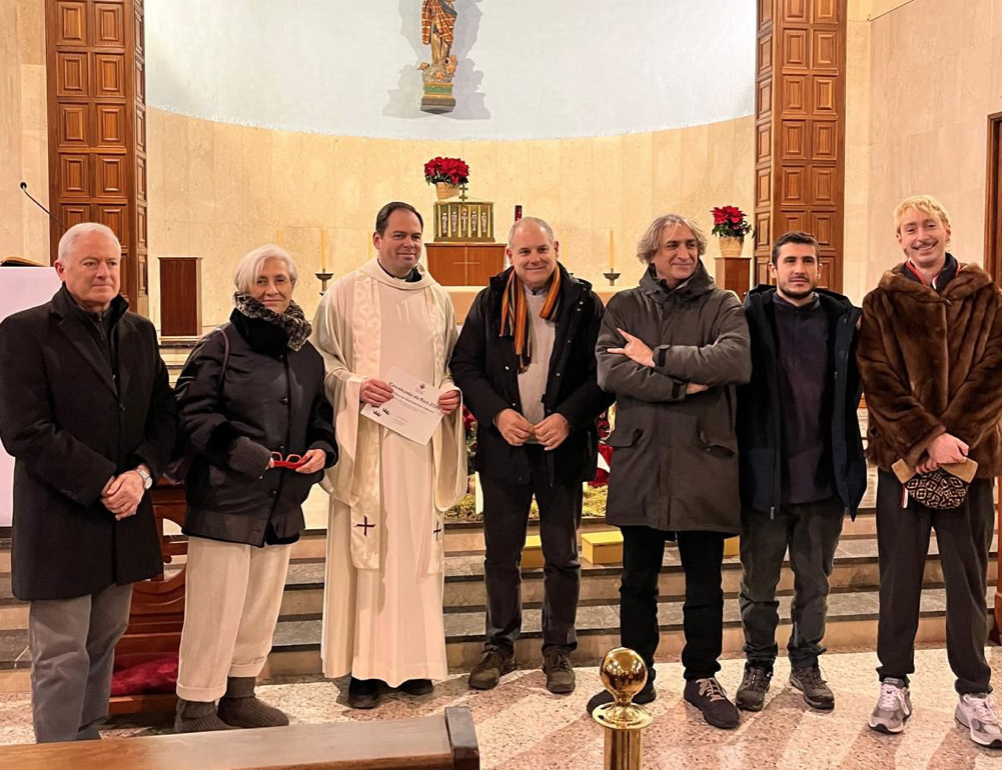 Àlex Aguilar, tercer per la dreta, fent una de les banyes FOTO: PP