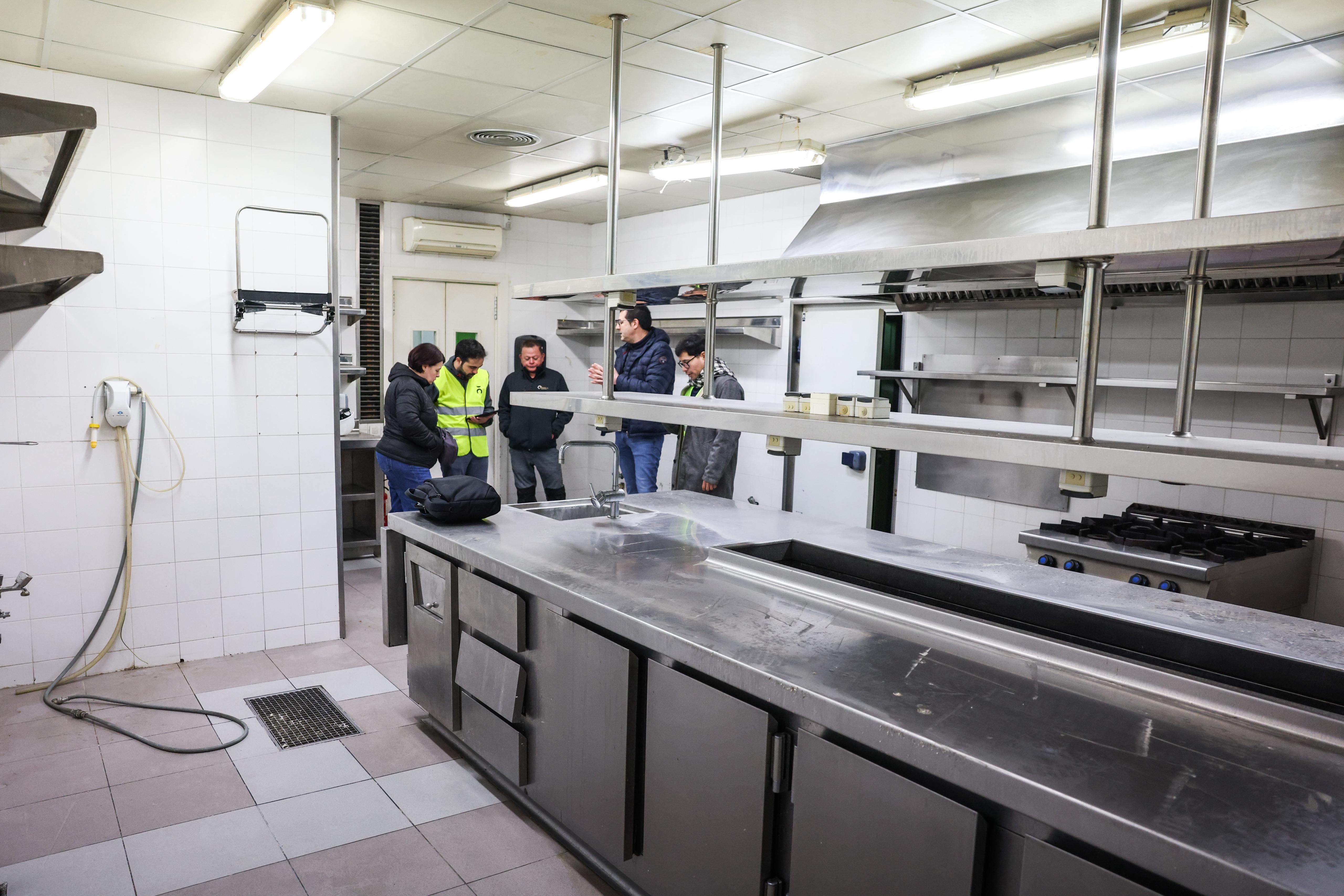 Obres d'adequació a la futura cuina de la Mirada FOTO: Ajuntament