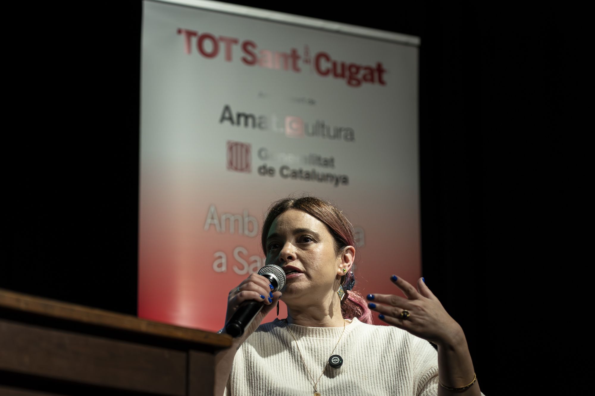 Presentació del llibre 'L'udol de l'aigua' de Laia Vilaseca. FOTO: Mireia Comas (TOT Sant Cugat)