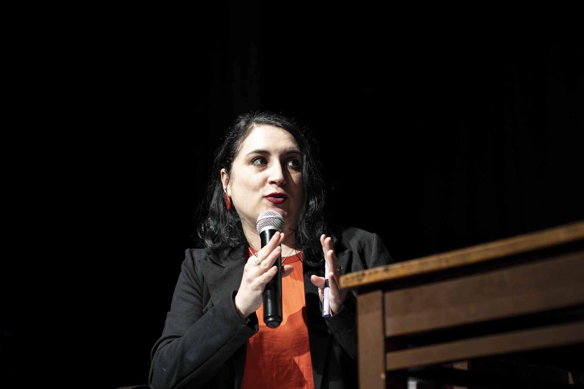 Presentació del llibre 'L'udol de l'aigua' de Laia Vilaseca. FOTO: Mireia Comas (TOT Sant Cugat)