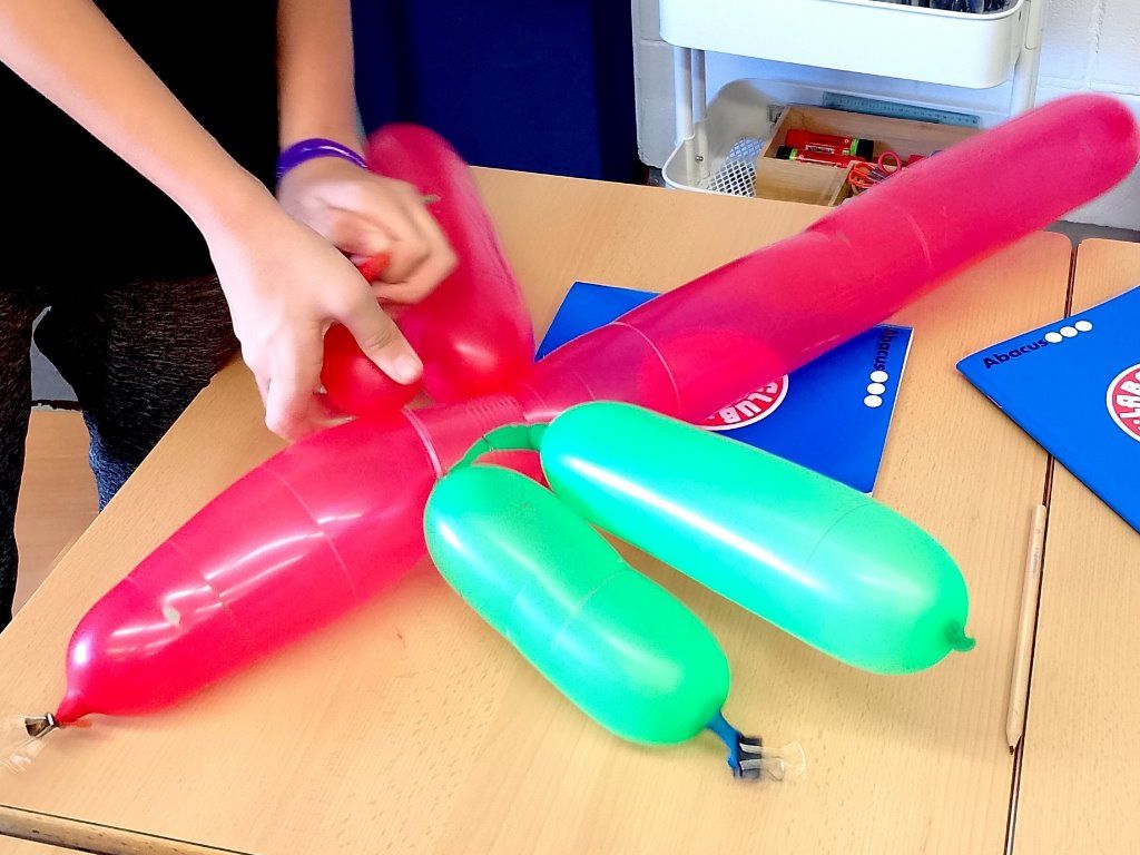 taller coets especials