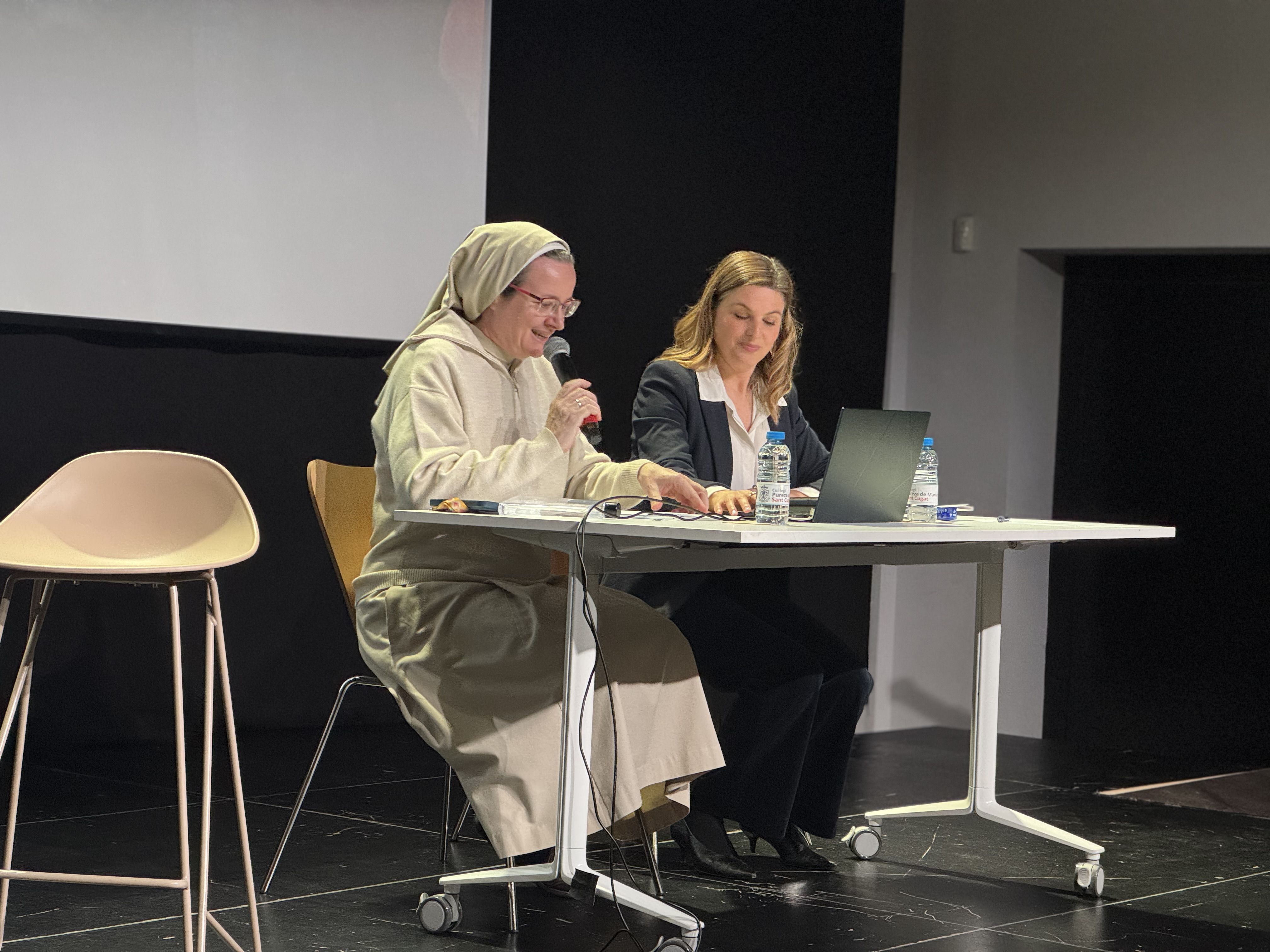 Les investigadores del CESAG, Júlia Violero i Blanca Ballester. FOTO: TOT Sant Cugat