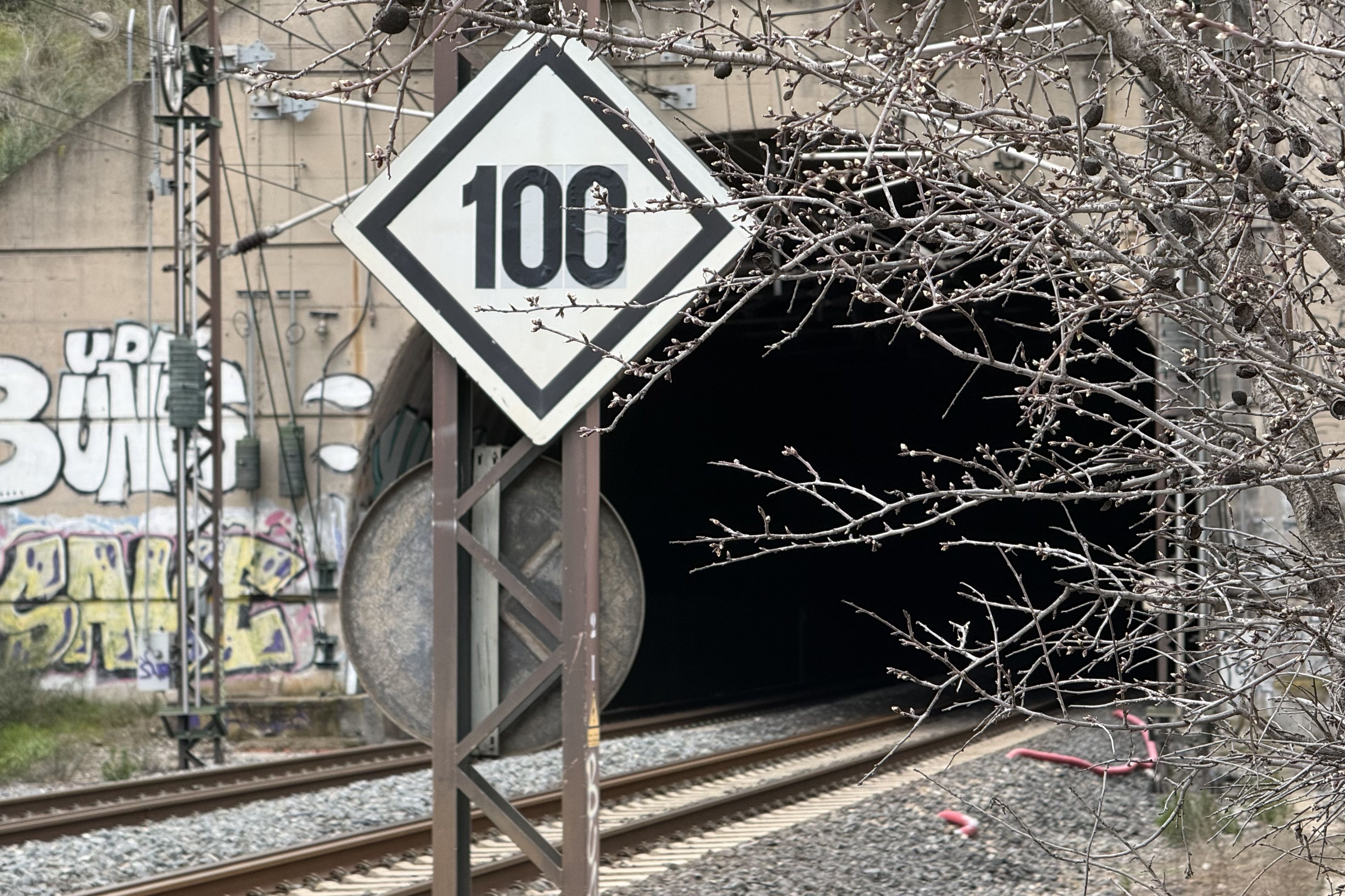 Túnel de la xarxa ferroviària a Rubí. FOTO: Albert Segura / ACN