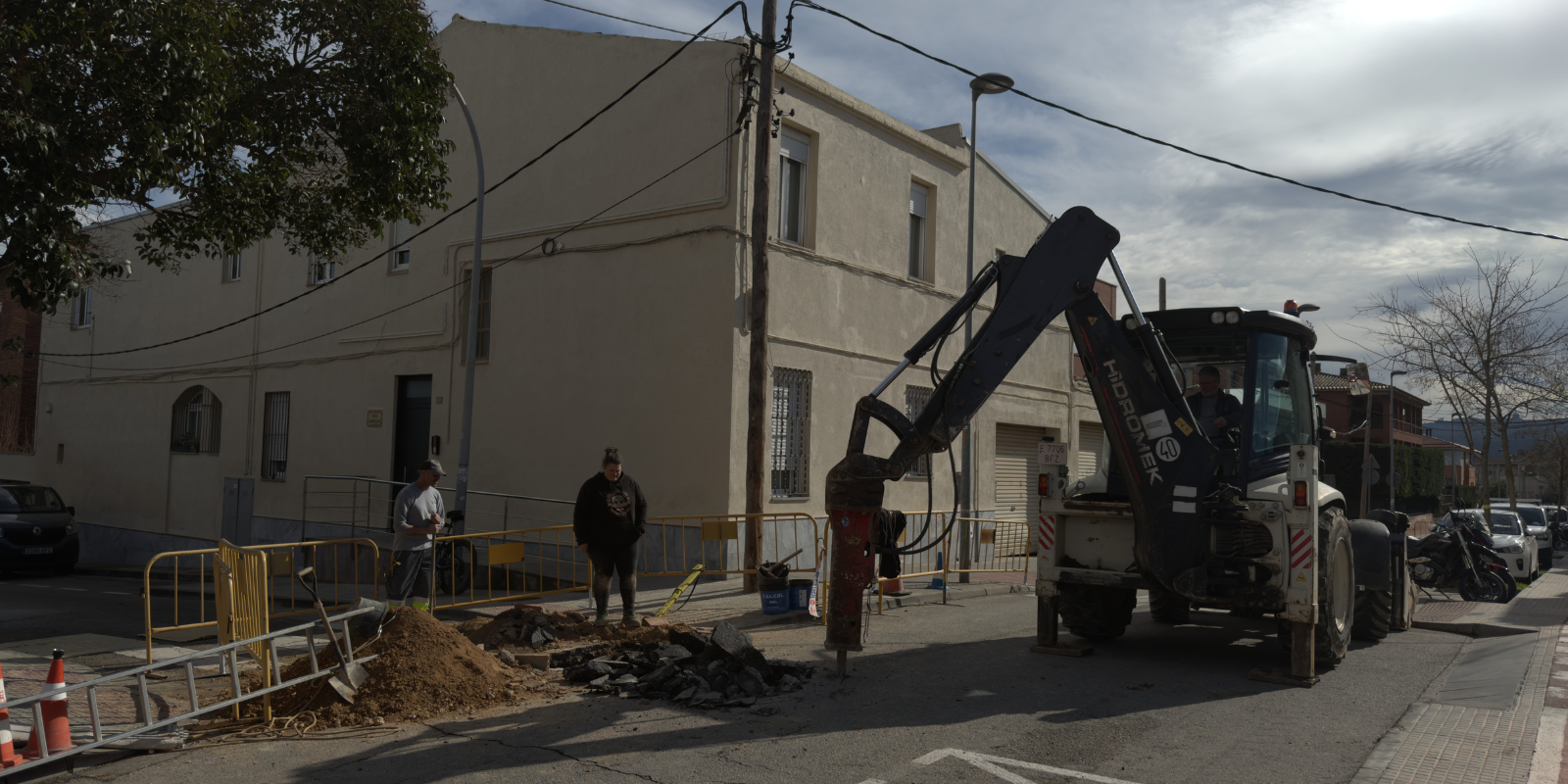 La troballa arqueològica s'ha localitzat a la cantonada entre l’avinguda Graells i el carrer Igualada. FOTO: TOT Sant Cugat