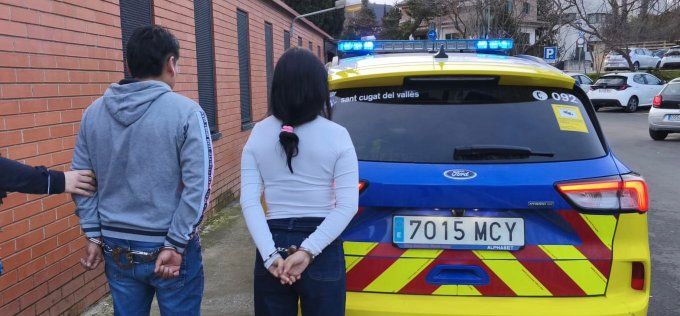 Detinguts a Sant Cugat per furts amb el mètode de la taca. FOTO: Policia Local de Sant Cugat