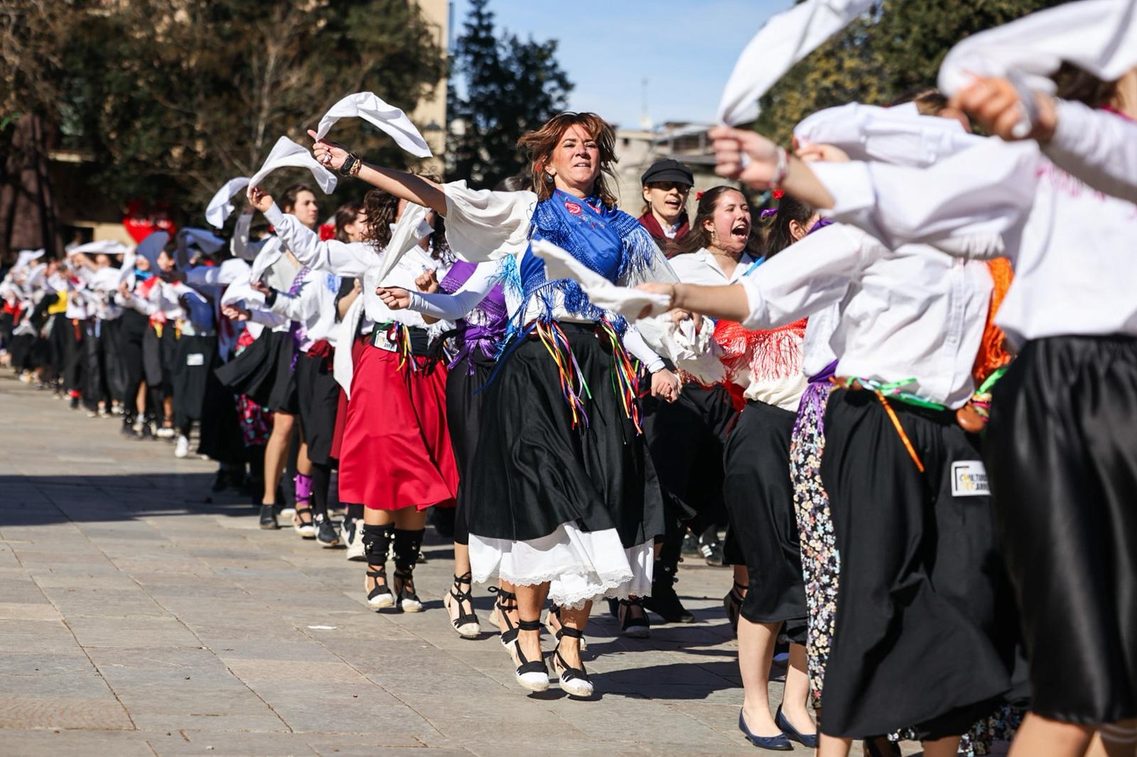 Ball de Gitanes de Carnaval a la plaça d'Octavià FOTO: Ajuntament