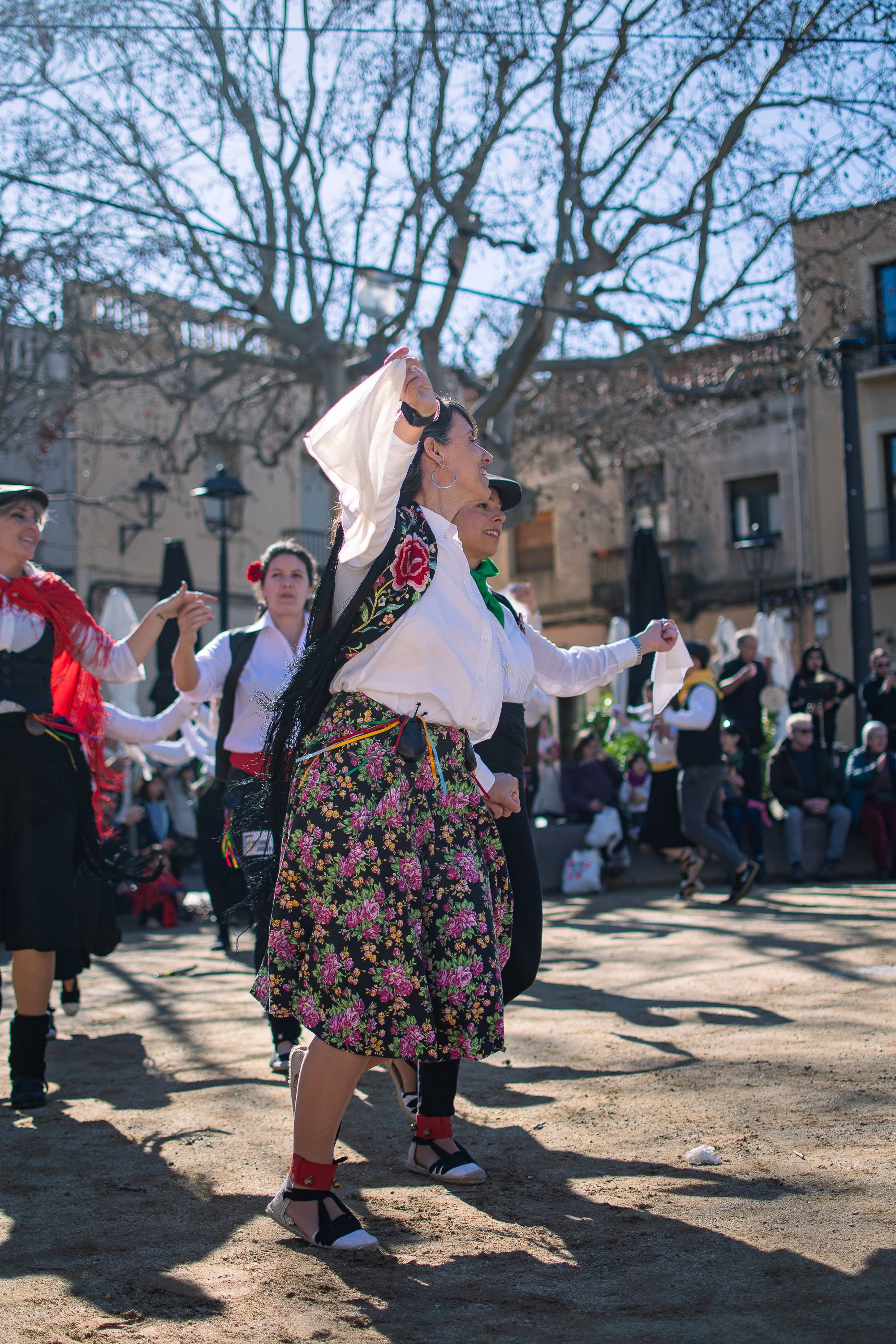 Ball de Gitanes desoctaviades a la plaça de Barcelona FOTO: Pol Rodríguez (TOT Sant Cugat)