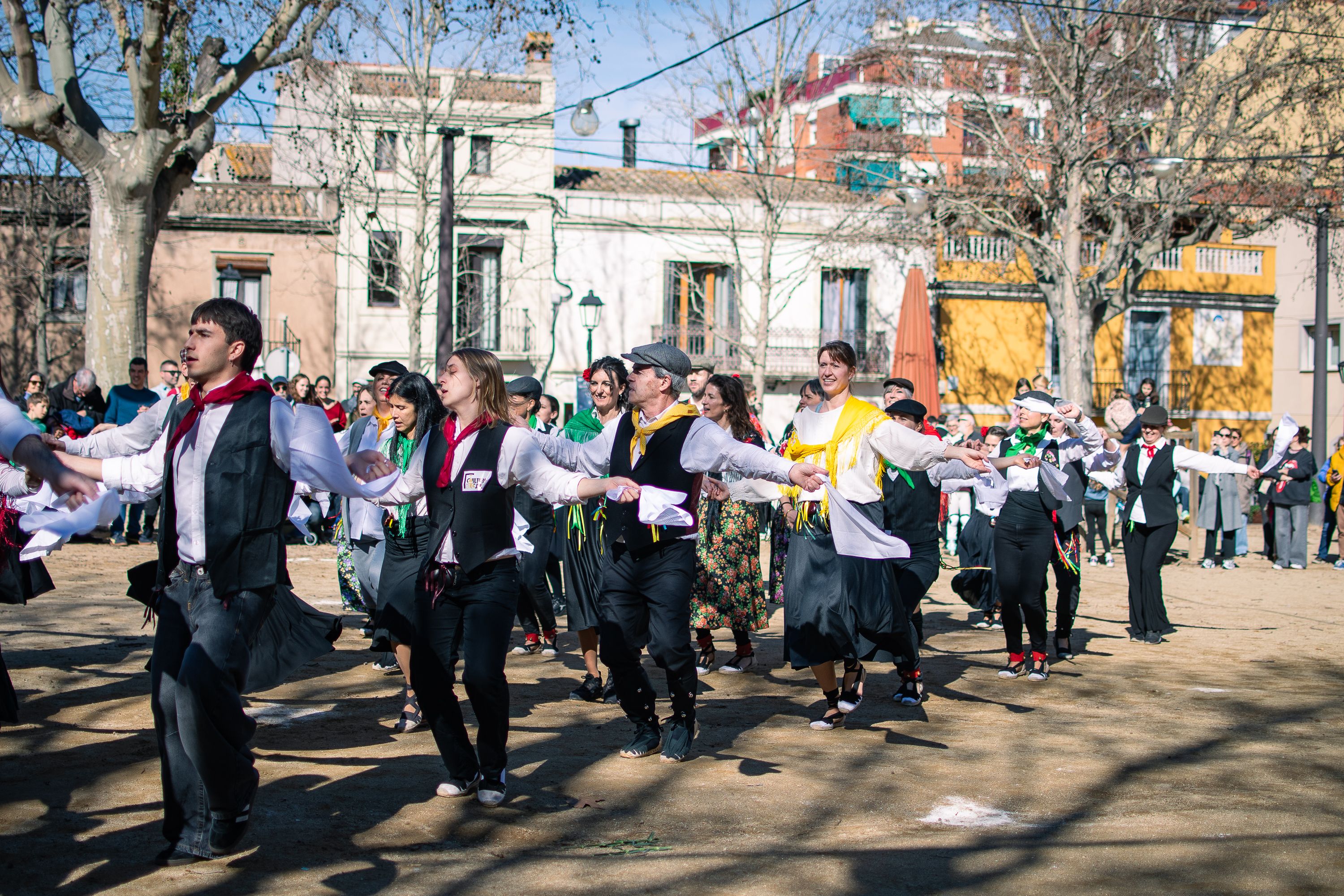 Ball de Gitanes desoctaviades a la plaça de Barcelona FOTO: Pol Rodríguez (TOT Sant Cugat)