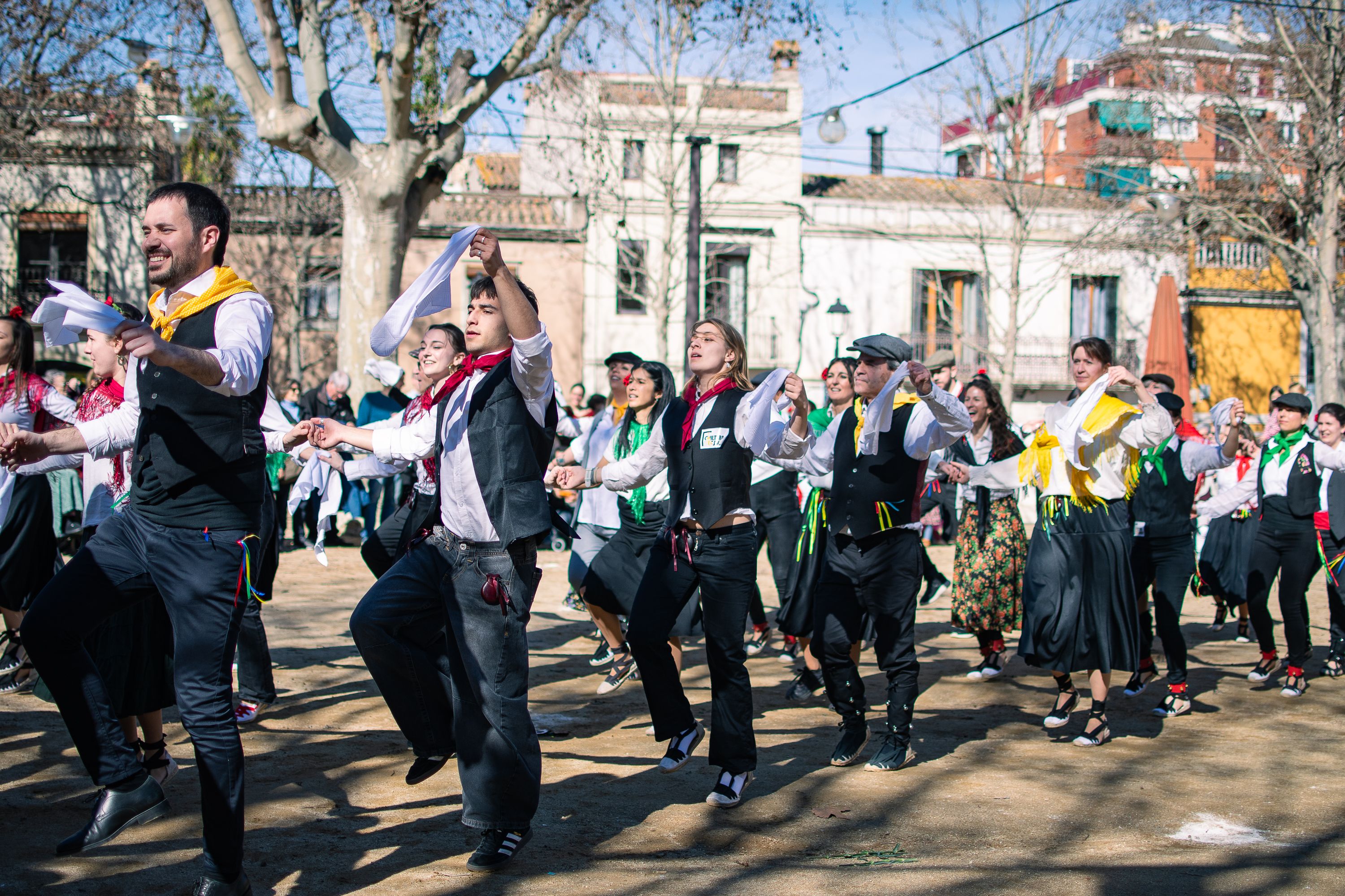 Ball de Gitanes desoctaviades a la plaça de Barcelona FOTO: Pol Rodríguez (TOT Sant Cugat)