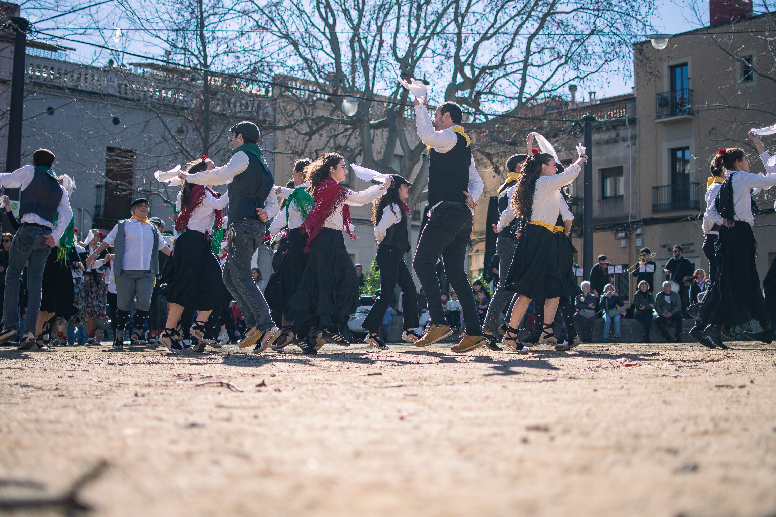 Ball de Gitanes desoctaviades a la plaça de Barcelona FOTO: Pol Rodríguez (TOT Sant Cugat)