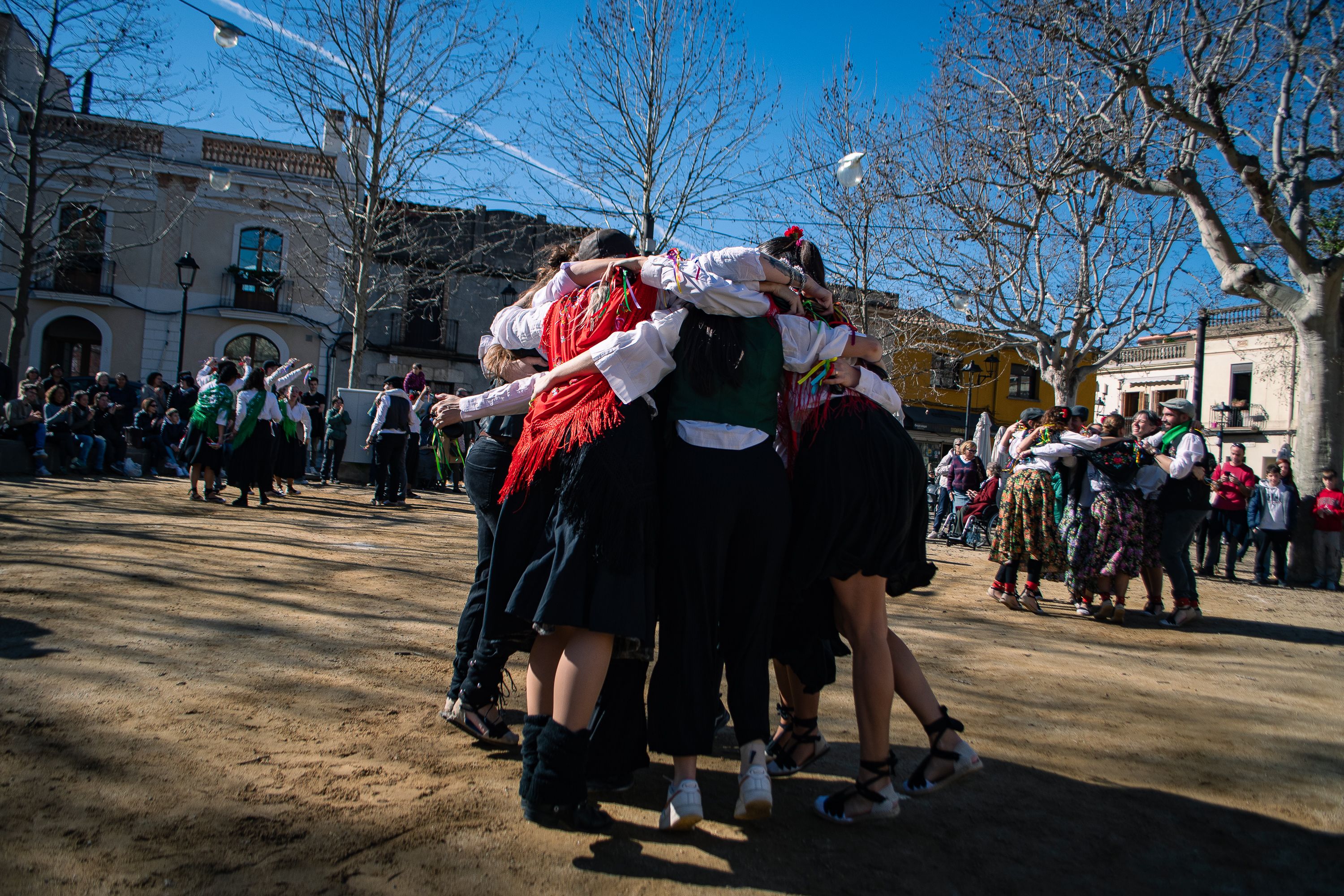Ball de Gitanes desoctaviades a la plaça de Barcelona FOTO: Pol Rodríguez (TOT Sant Cugat)