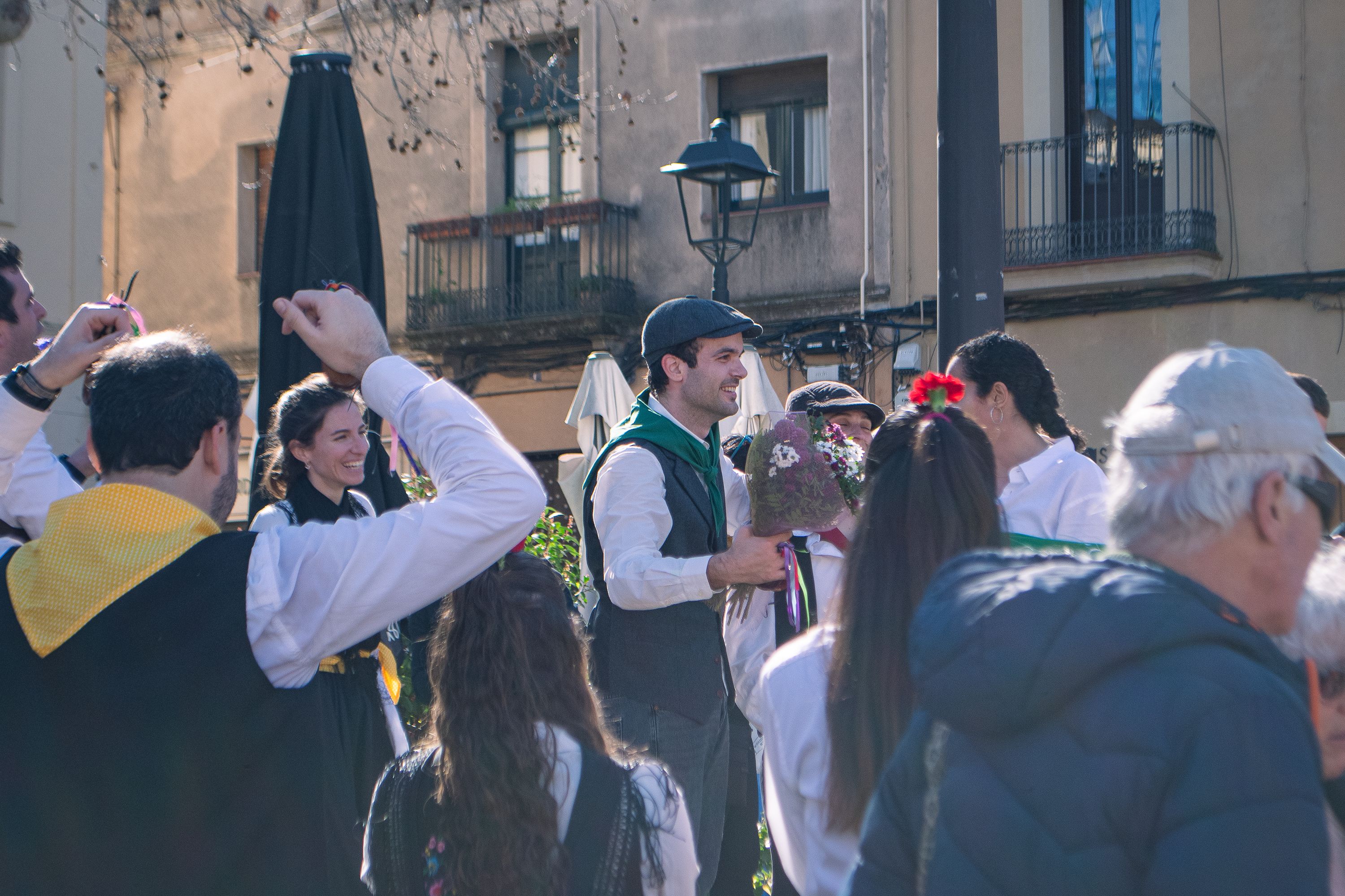 Ball de Gitanes desoctaviades a la plaça de Barcelona FOTO: Pol Rodríguez (TOT Sant Cugat)