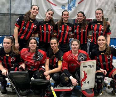 El femení de l'Oxigen Patí Hoquei Club Sant Cugat guanya en l'anada dels quarts de final World Skate Europe Cup. FOTO: Cedida