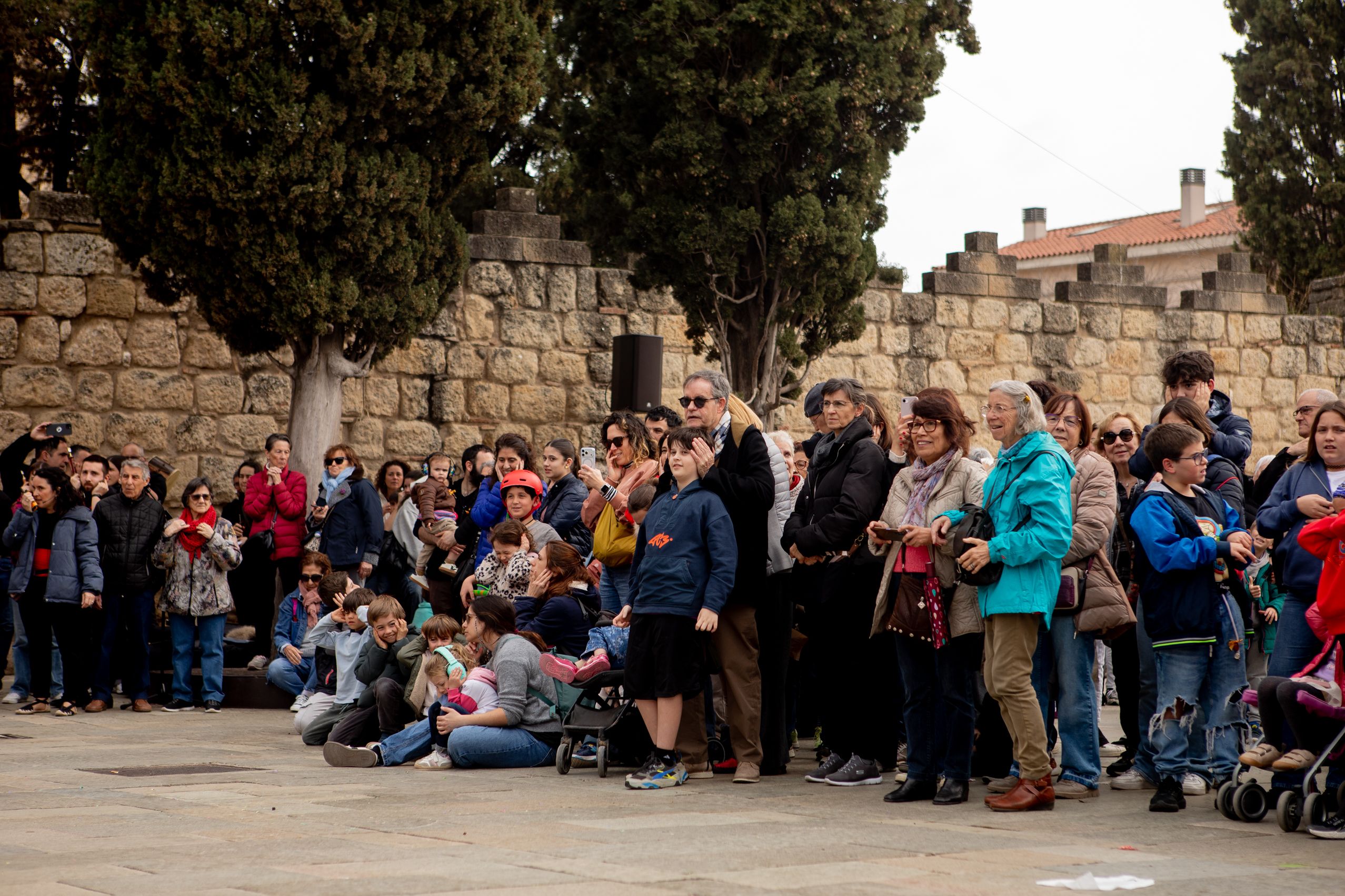 Balls de lluïment de la cultura popular FOTO: Joana Arribas (TOT Sant Cugat)