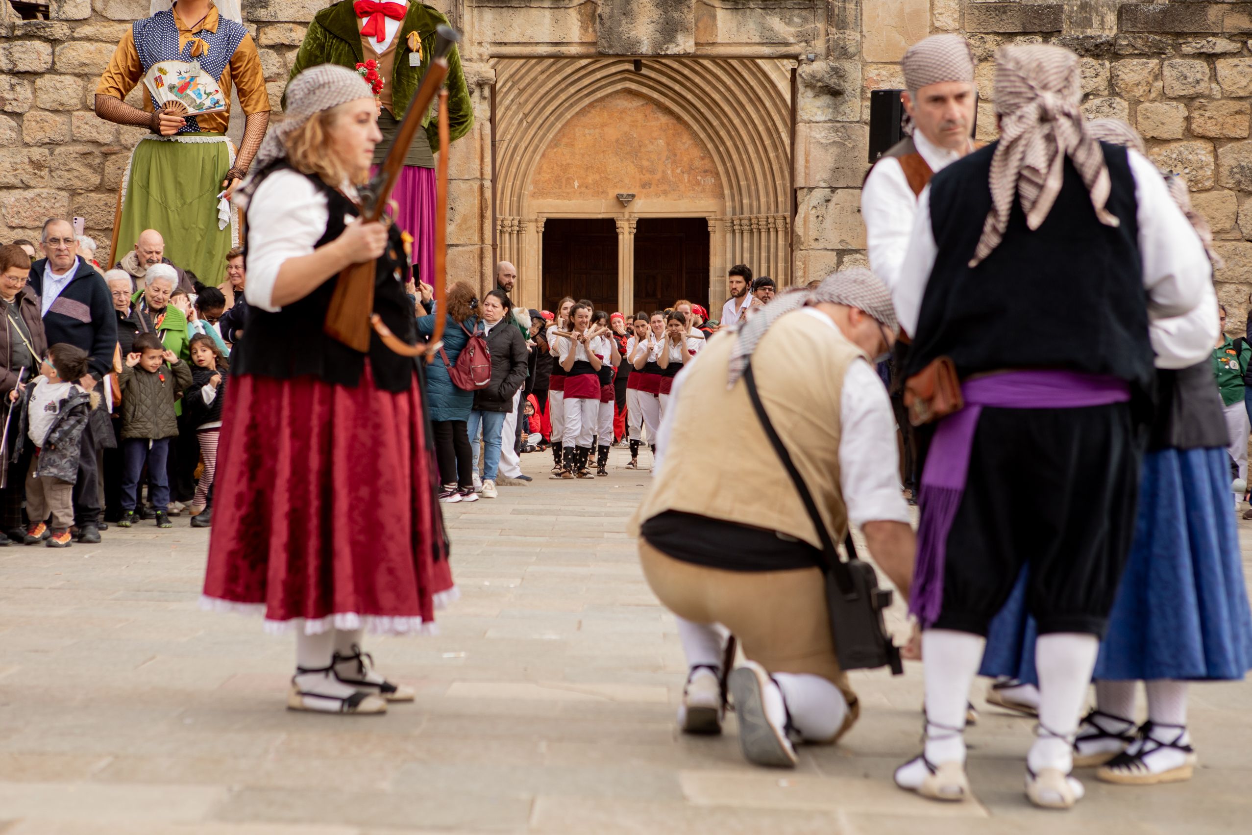 Balls de lluïment de la cultura popular FOTO: Joana Arribas (TOT Sant Cugat)