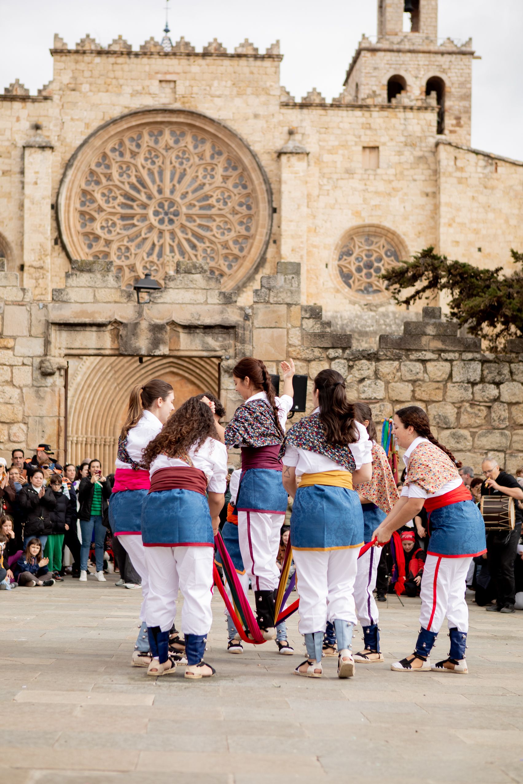 Balls de lluïment de la cultura popular FOTO: Joana Arribas (TOT Sant Cugat)