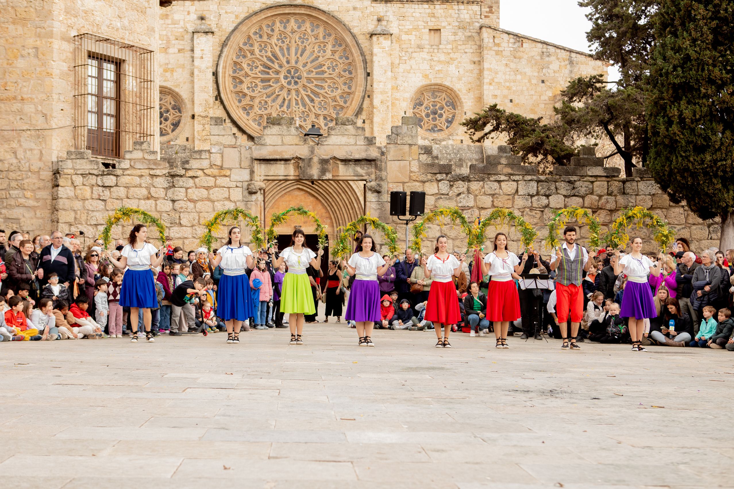 Balls de lluïment de la cultura popular FOTO: Joana Arribas (TOT Sant Cugat)