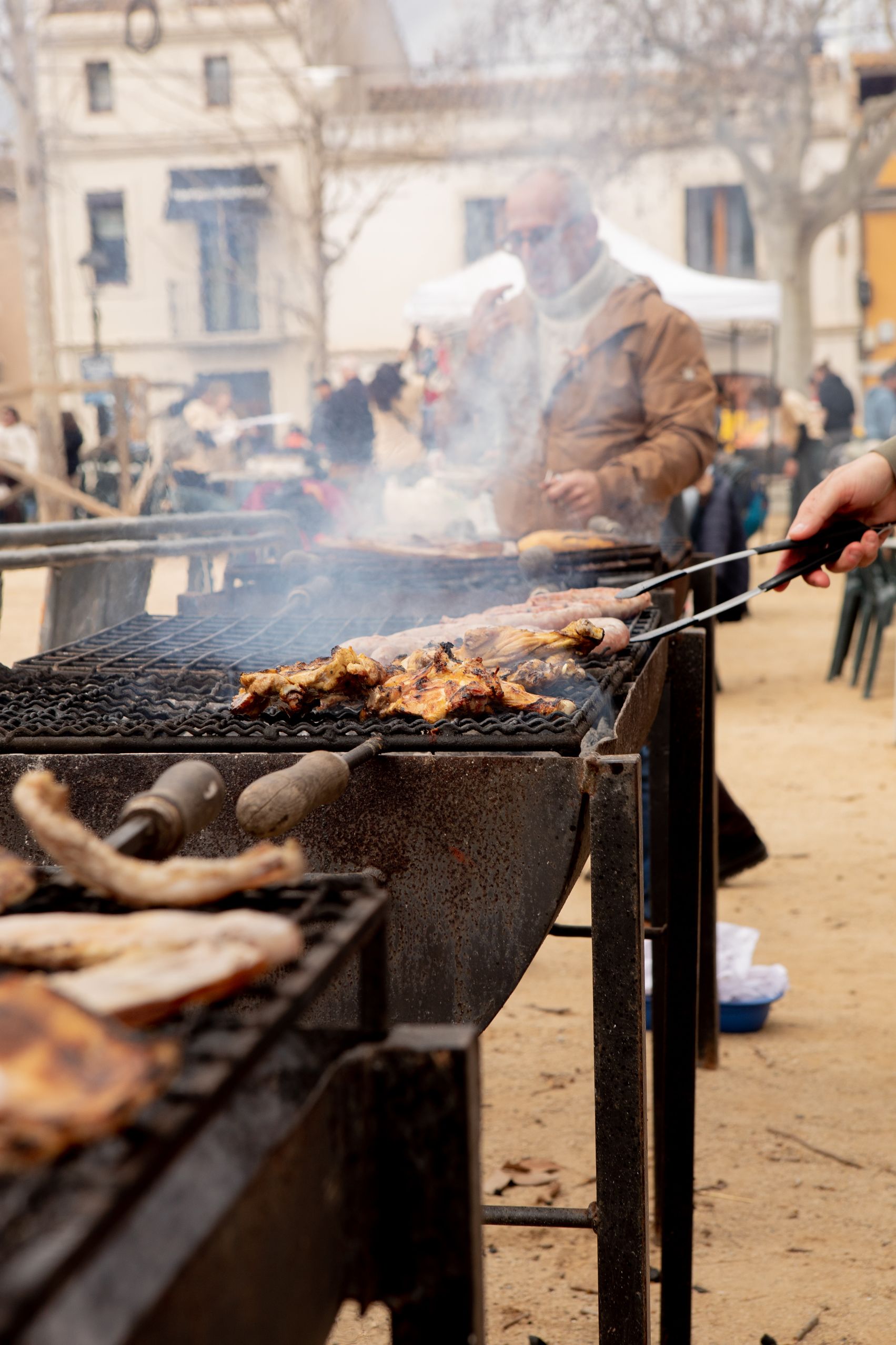 Graellades a la plaça de Barcelona  FOTO: Joana Arribas (TOT Sant Cugat)