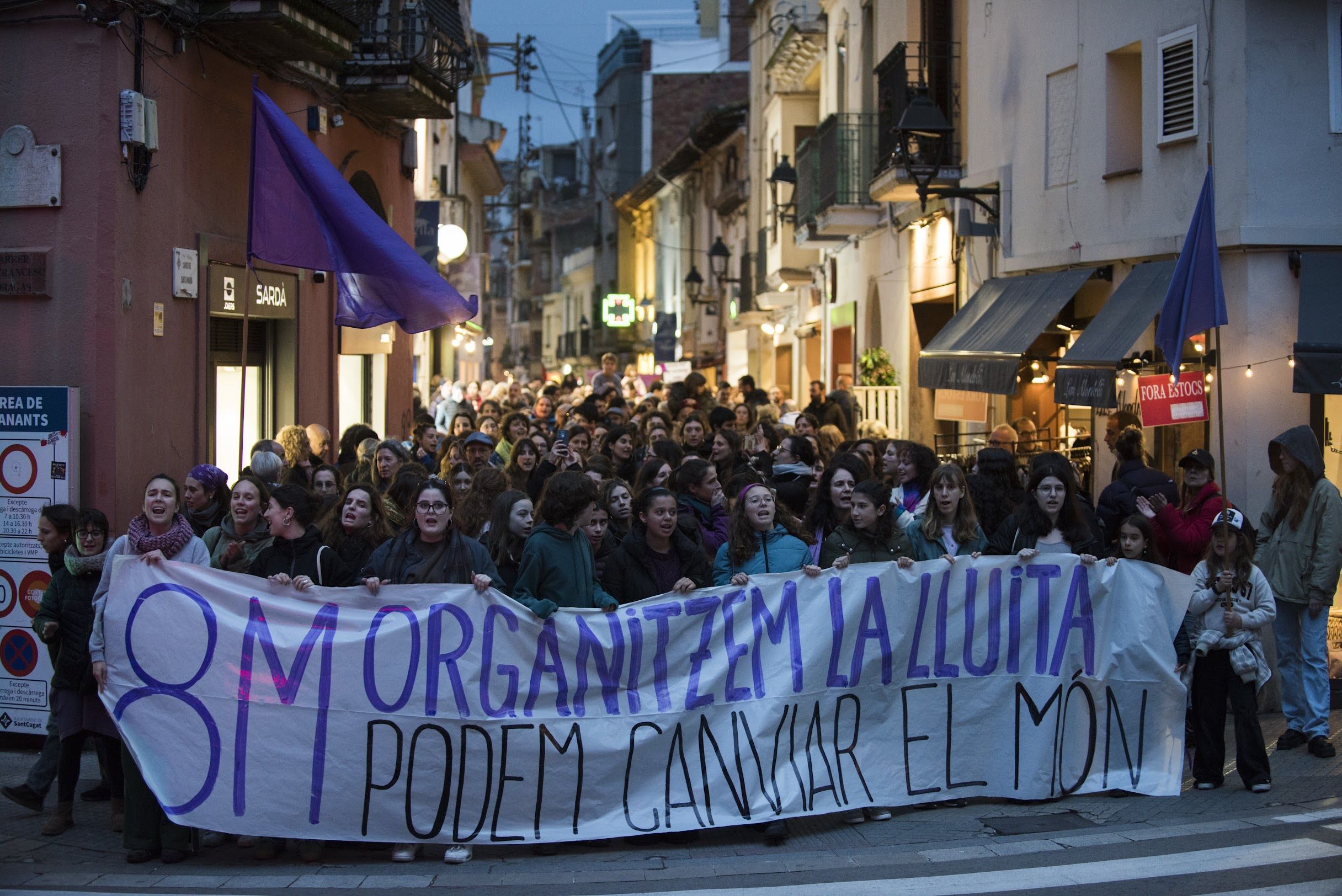 Manifestació del 8M. FOTO: Bernat Millet (TOT Sant Cugat)