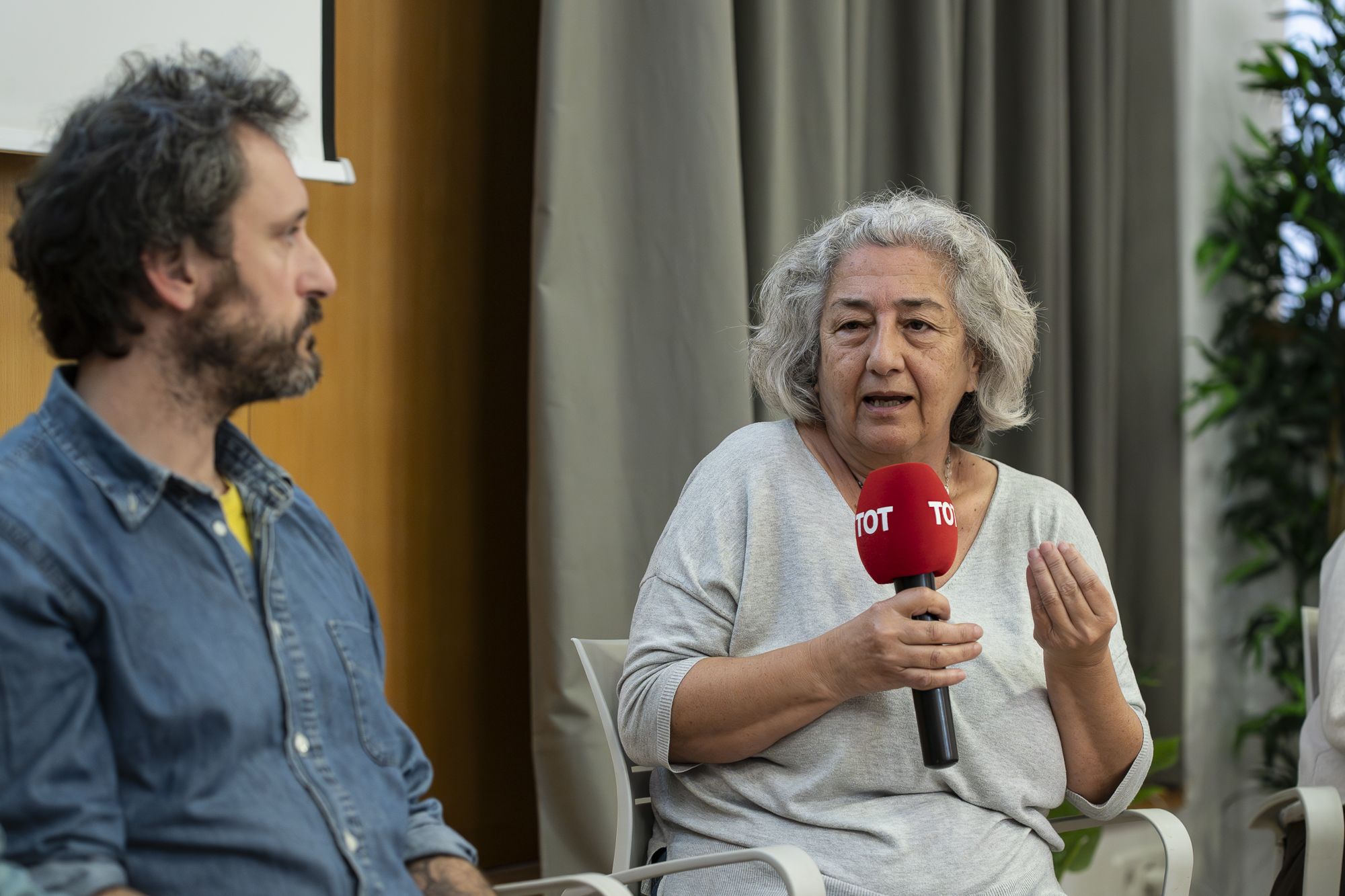 Debat a les Planes del cicle 'Els barris al centre'. FOTO: Mireia Comas (TOT Sant Cugat)
