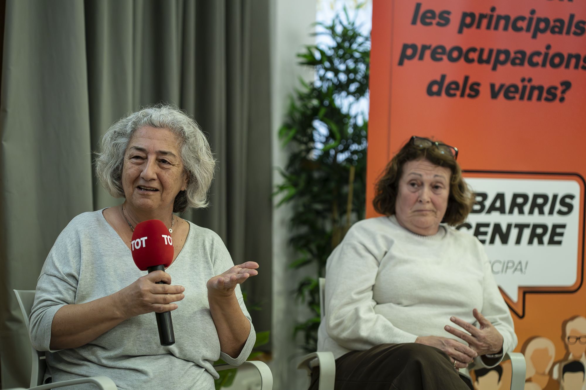 Debat a les Planes del cicle 'Els barris al centre'. FOTO: Mireia Comas (TOT Sant Cugat)