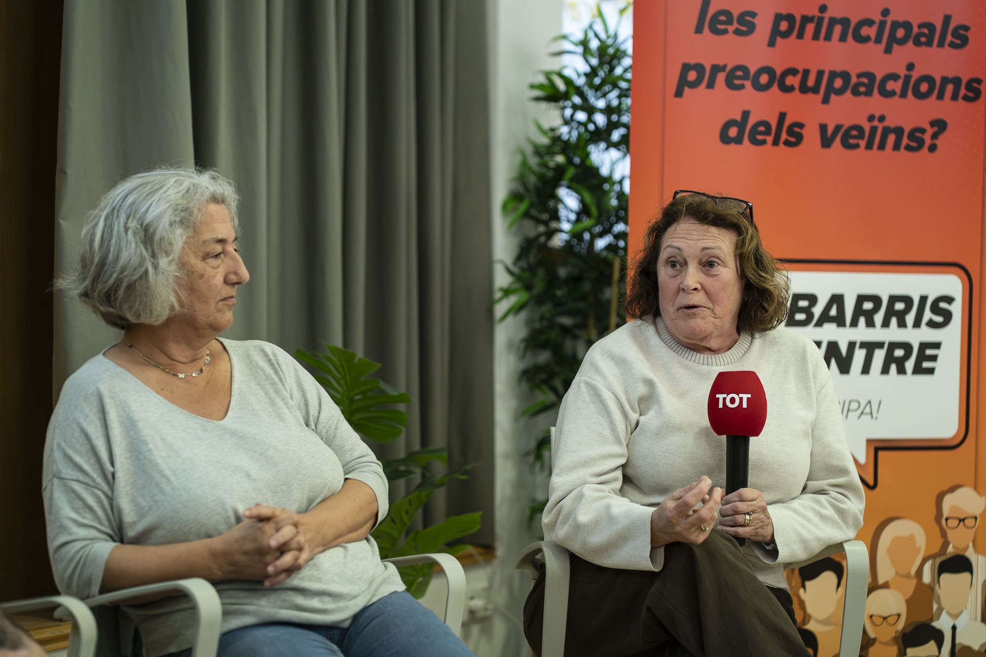 Debat a les Planes del cicle 'Els barris al centre'. FOTO: Mireia Comas (TOT Sant Cugat)
