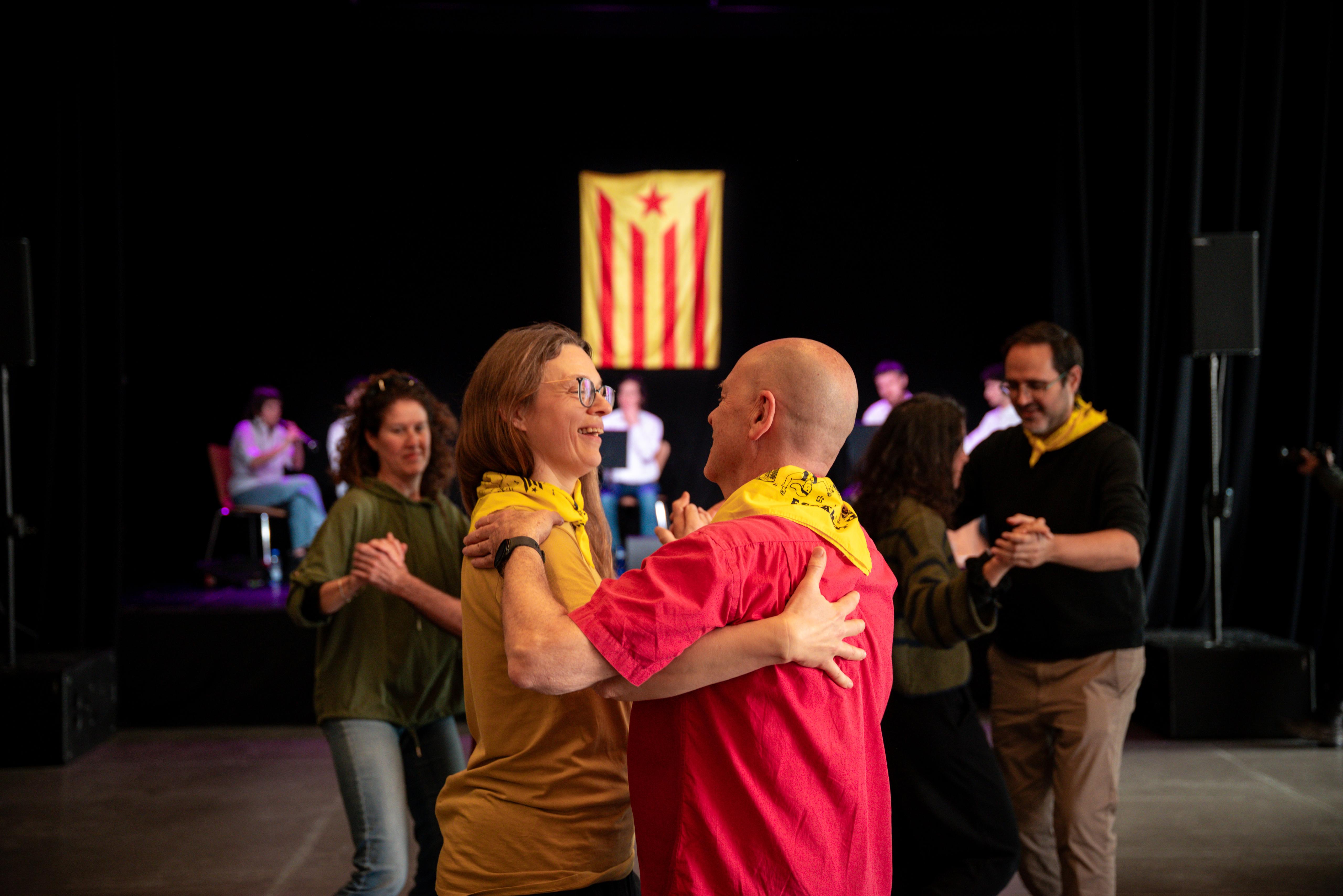 Ball amb els grallers de l'Escola de Música Tradicional de Sant Cugat. FOTO: Ajuntament