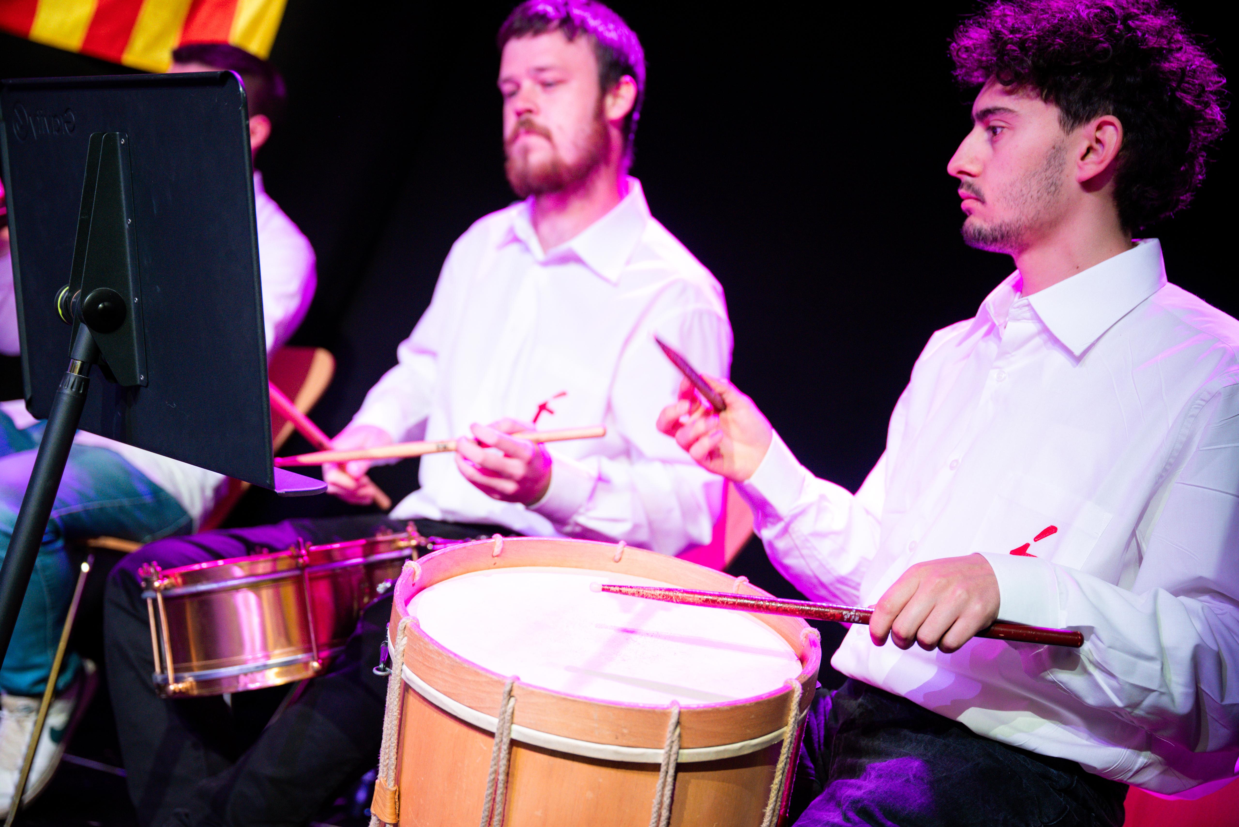 Ball amb els grallers de l'Escola de Música Tradicional de Sant Cugat. FOTO: Ajuntament