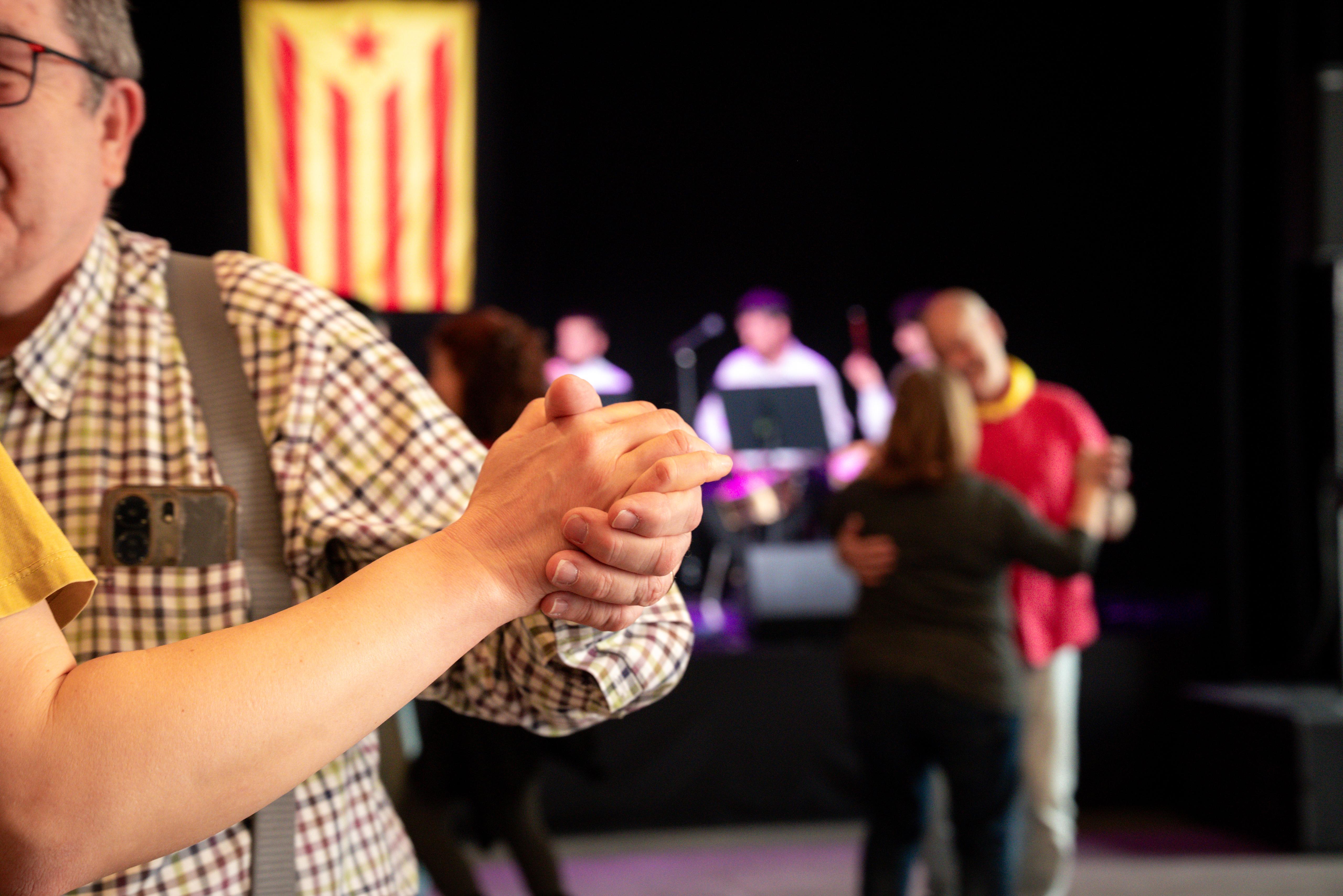 Ball amb els grallers de l'Escola de Música Tradicional de Sant Cugat. FOTO: Ajuntament