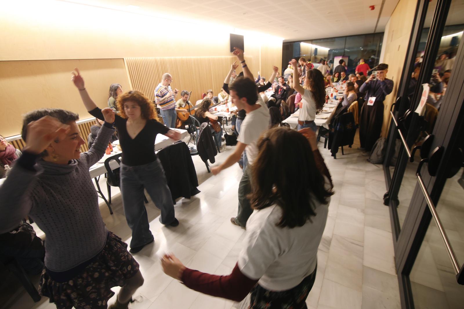 Sopar DeCantada amb Espai Mallorca. FOTO: Ajuntament