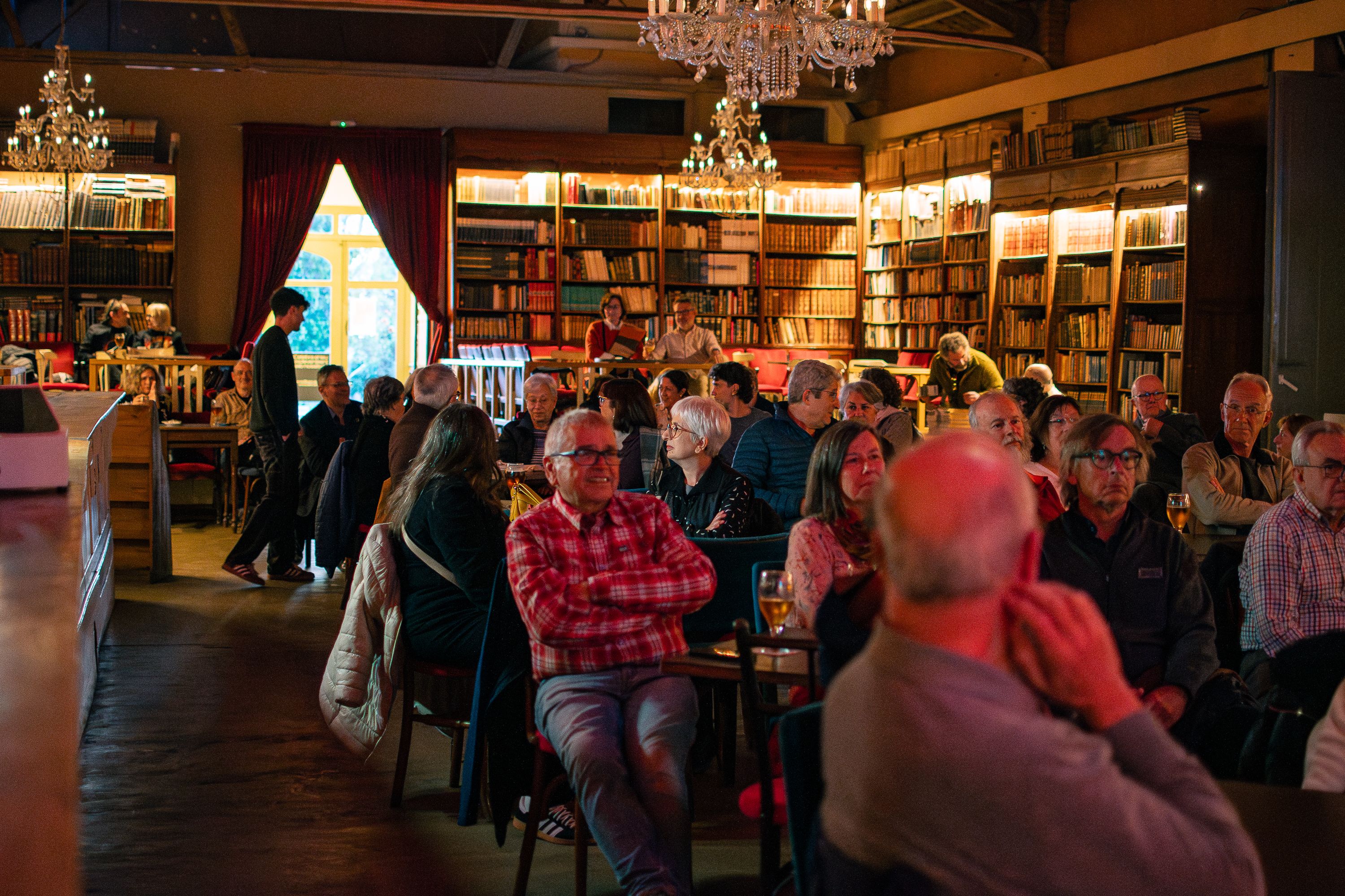 Presentació del llibre 'L'eclipsi del segle' de Joan Antón Català. FOTO: Pol Rodríguez (TOT Sant Cugat)